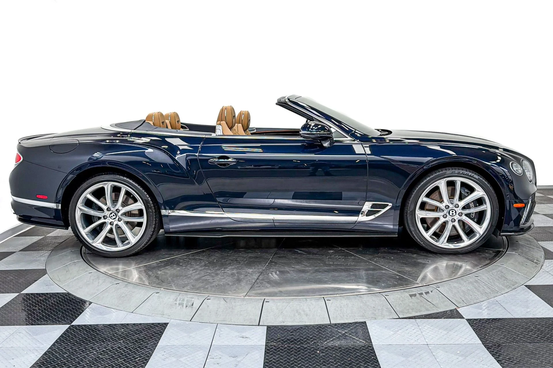 mph032_3586496593_Used_2021_Bentley_Continental_GTC_V8_Mulliner_Driving_Specification_Touring_Specification_1781894171_f5f650cc8e