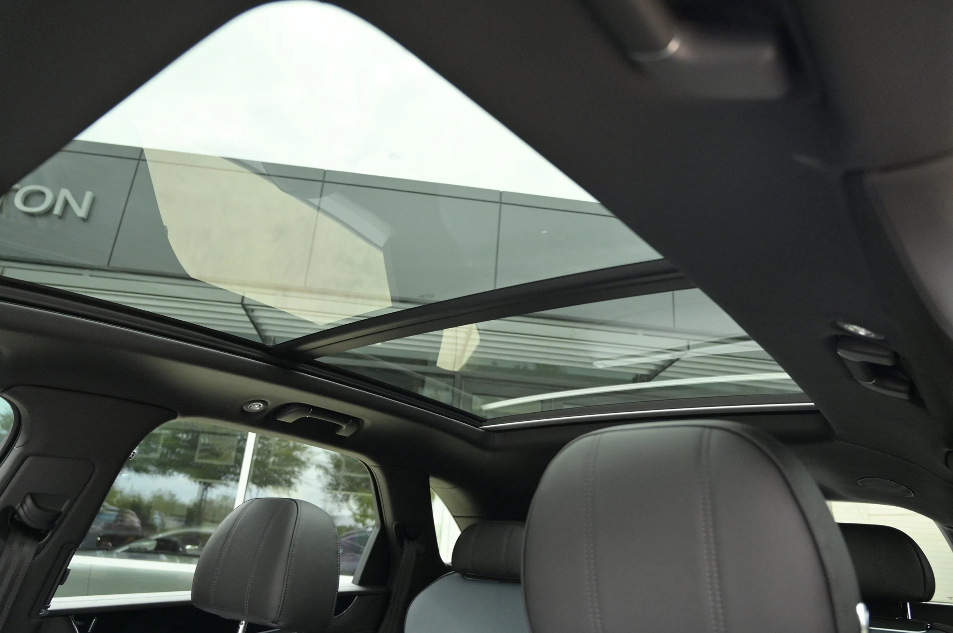 mph032_3587597252_77a3ab82f21a416a9d079b8dc4429abe_3c1e514106