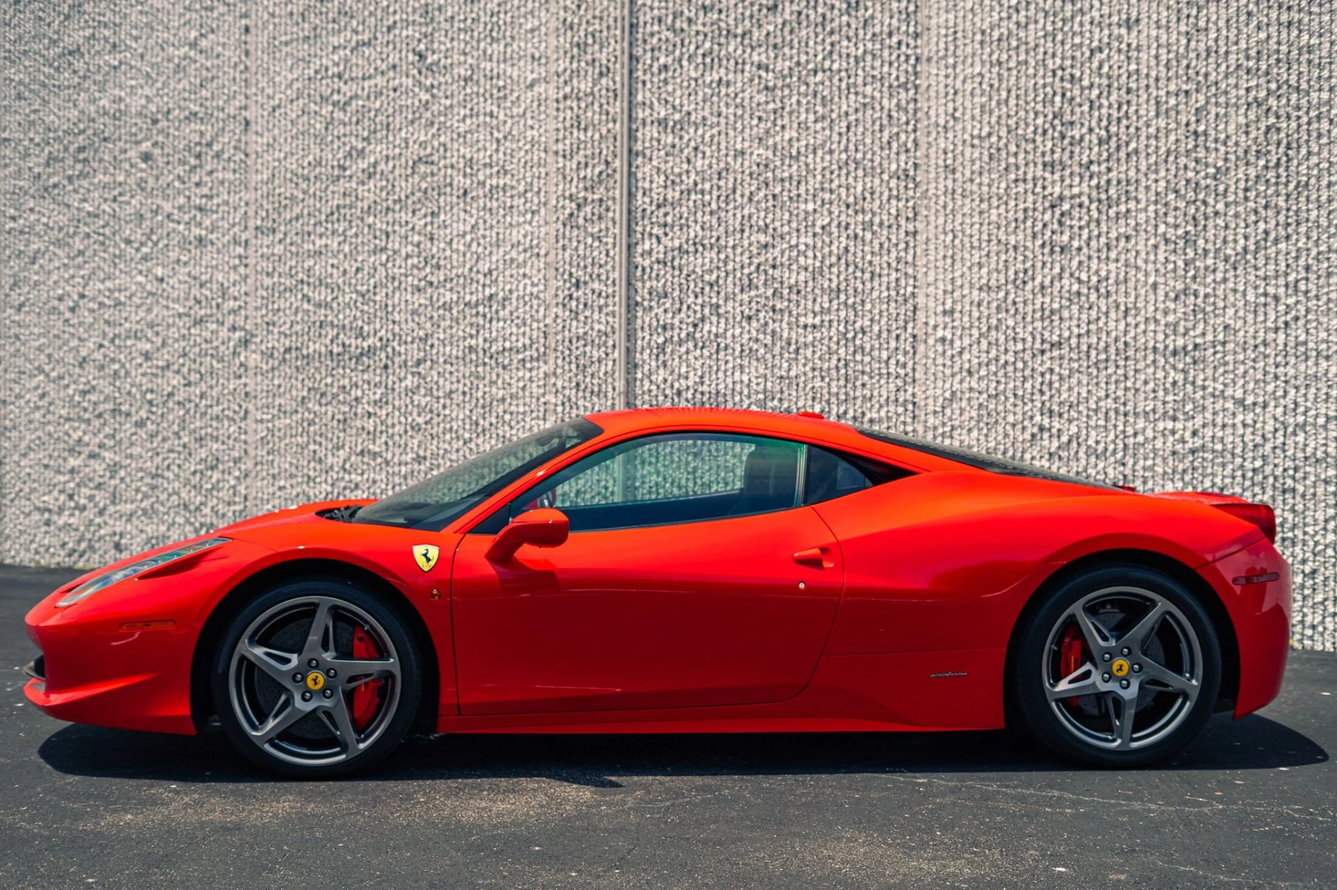 mph032_3588728356_Used_2013_Ferrari_458_Italia_Rosso_Scuderia_Full_PPF_Collector_Condition_1778092216_740e4fa75c