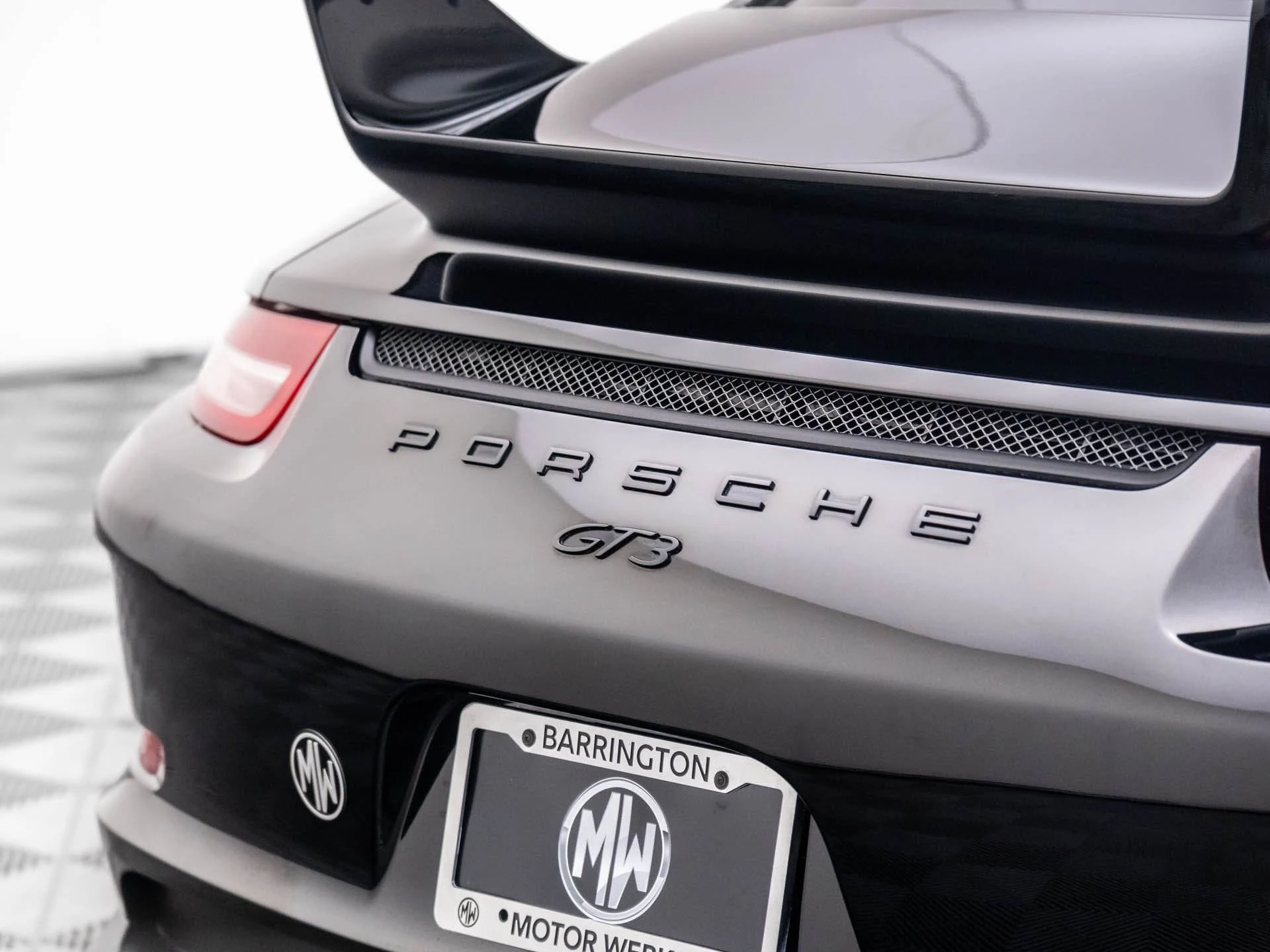 mph032_3593778502_1ddd703e86792f38236fd707d4191c6ex_8a9d8b19d4