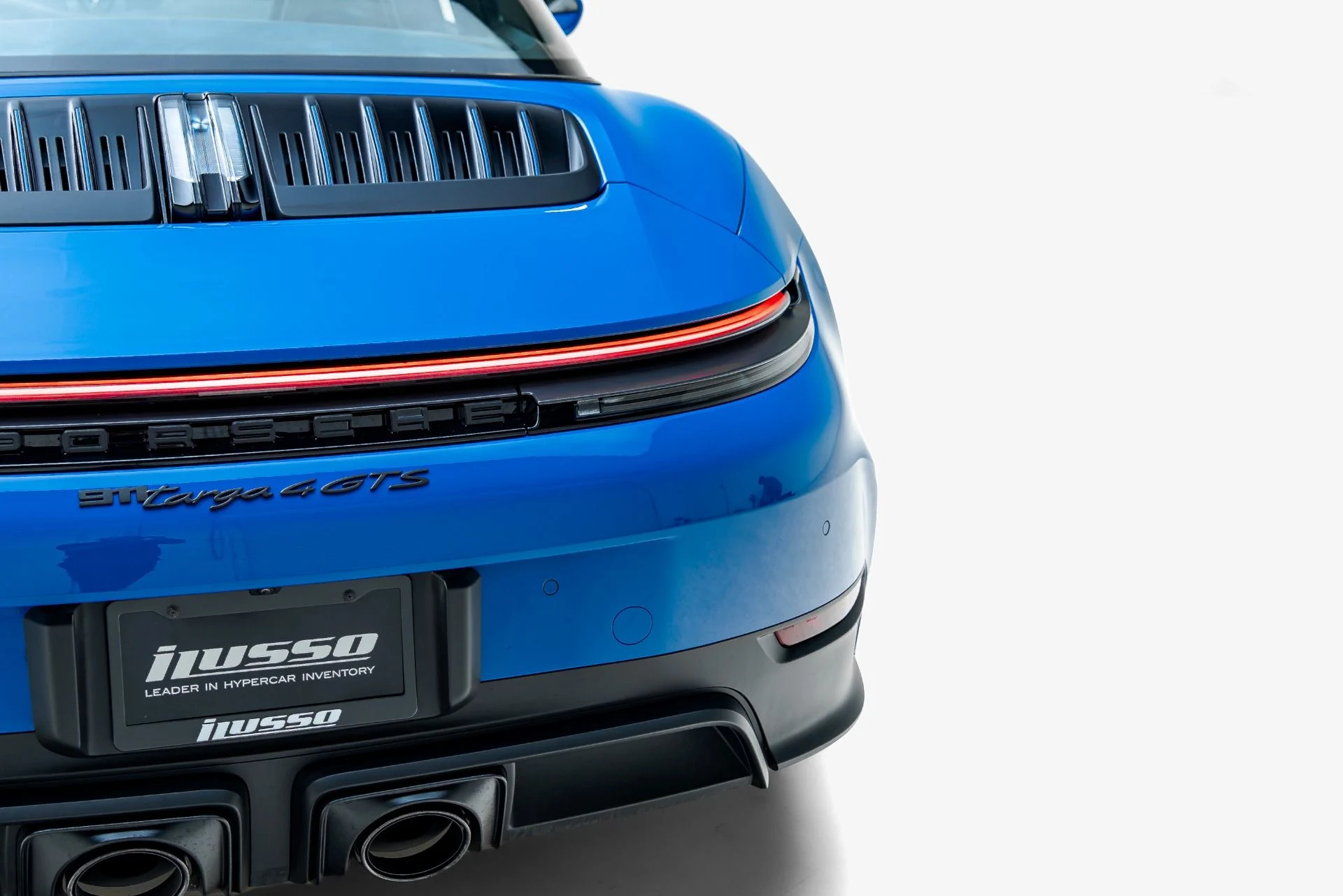 mph032_359438438_Used_2026_Porsche_911_Targa_4_GTS_1788307387_d39a4e5338