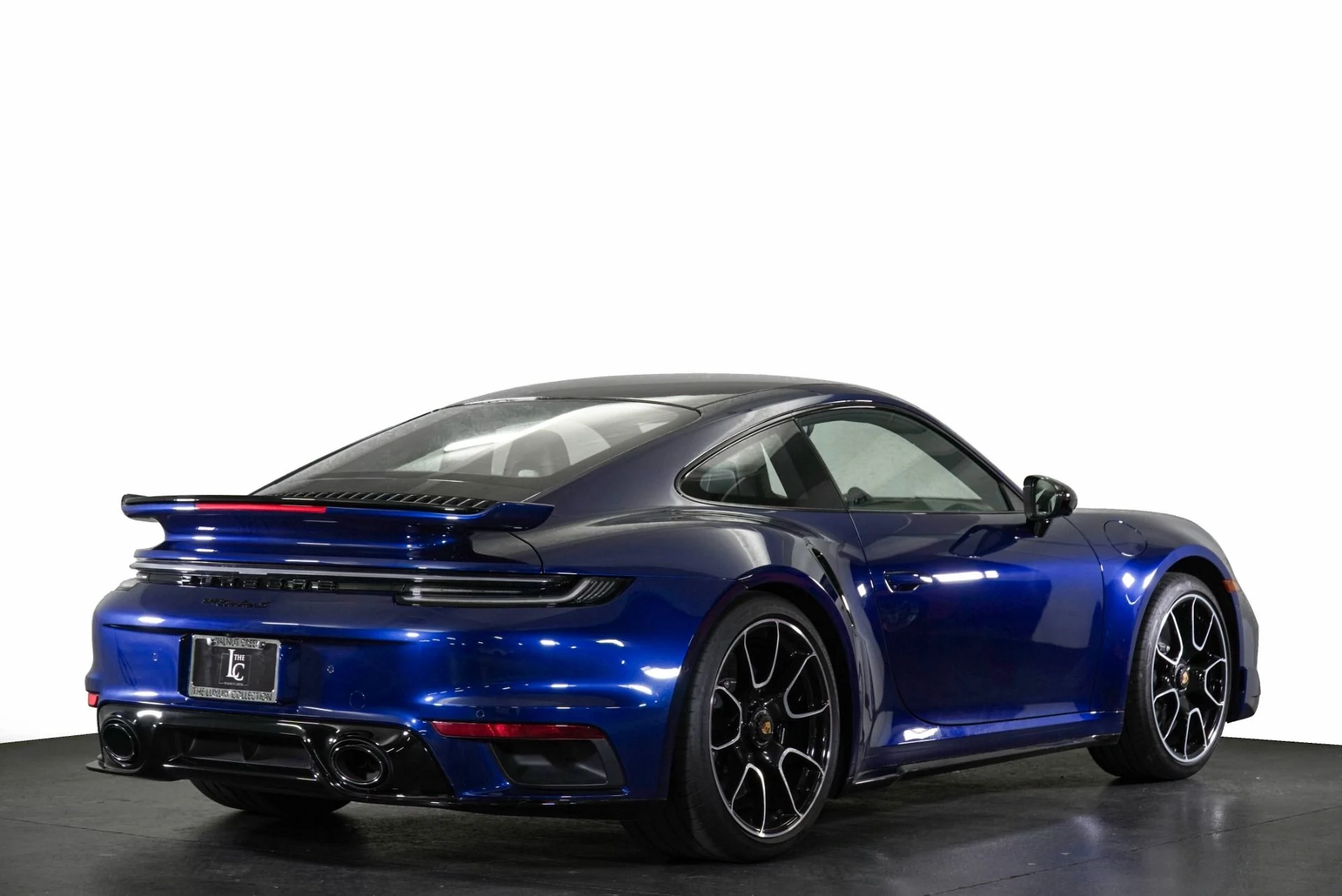 mph032_3601983977_Used_2022_Porsche_911_Turbo_S_1776238471_f64f8e6d99