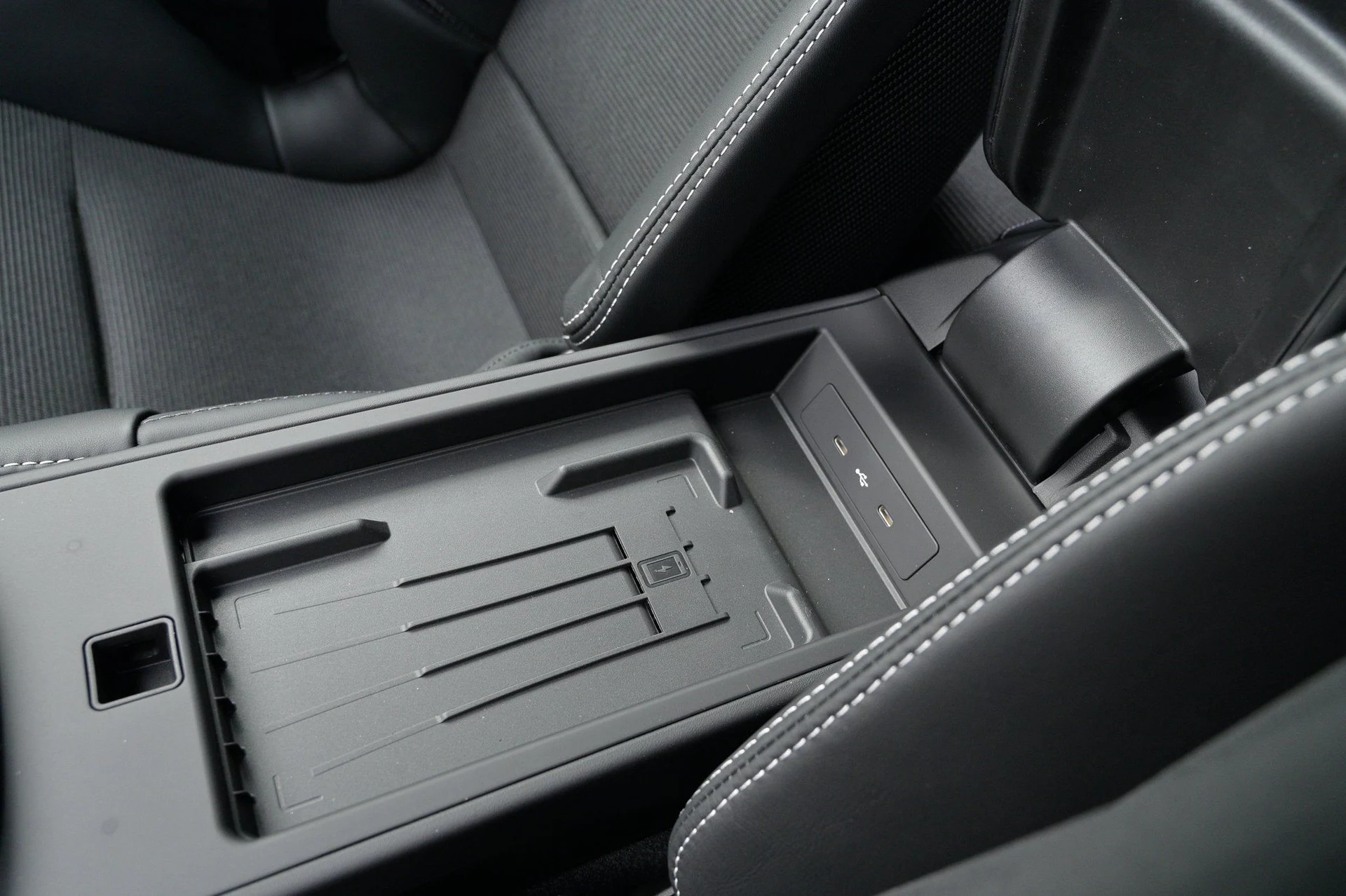 mph032_3611947676_bd957fec1ffb47c997605bad970328f1_12623b6d9d