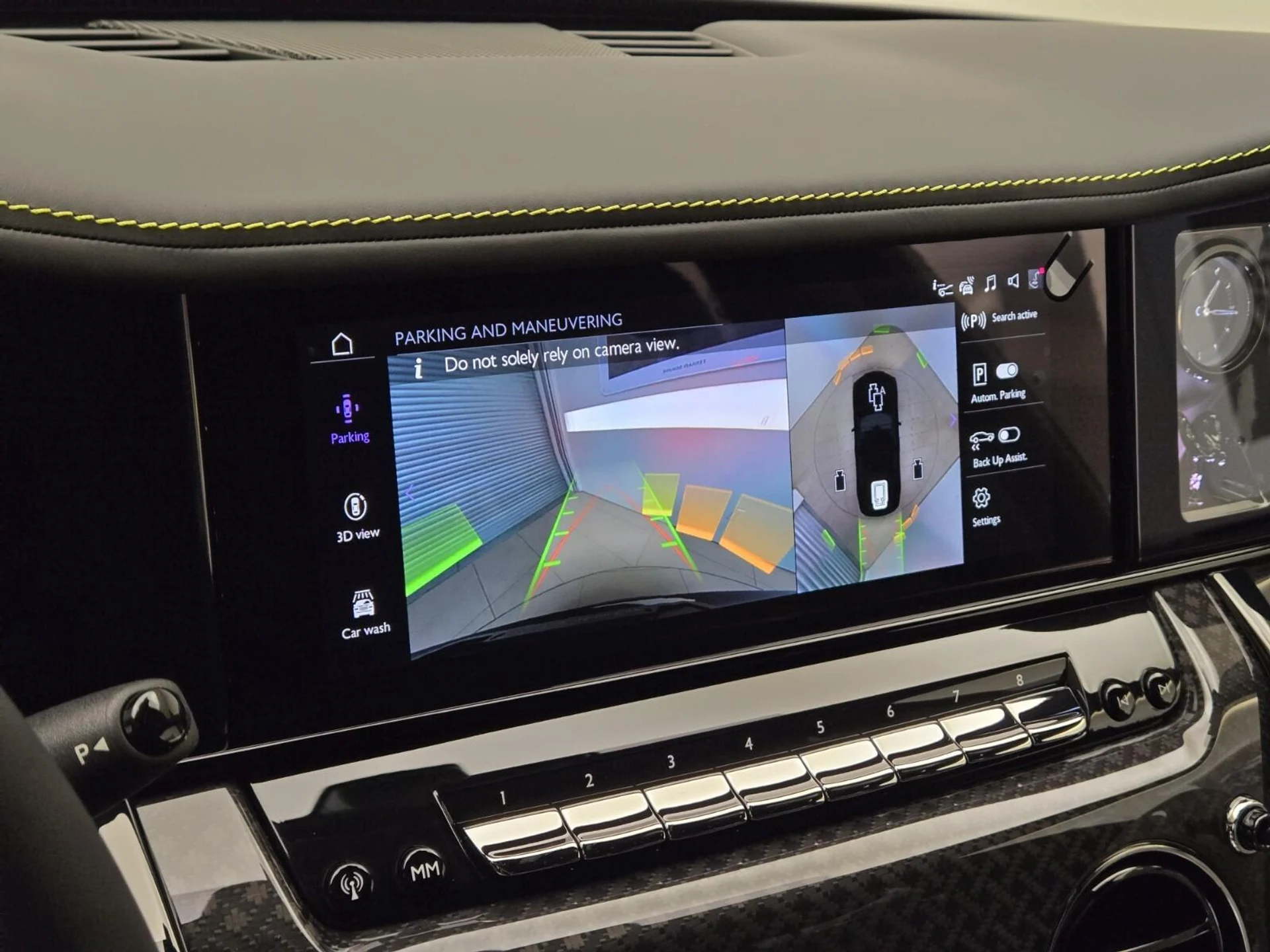 mph032_3624461466_New_2026_Rolls_Royce_Cullinan_Black_Badge_1776921925_a14e15a726