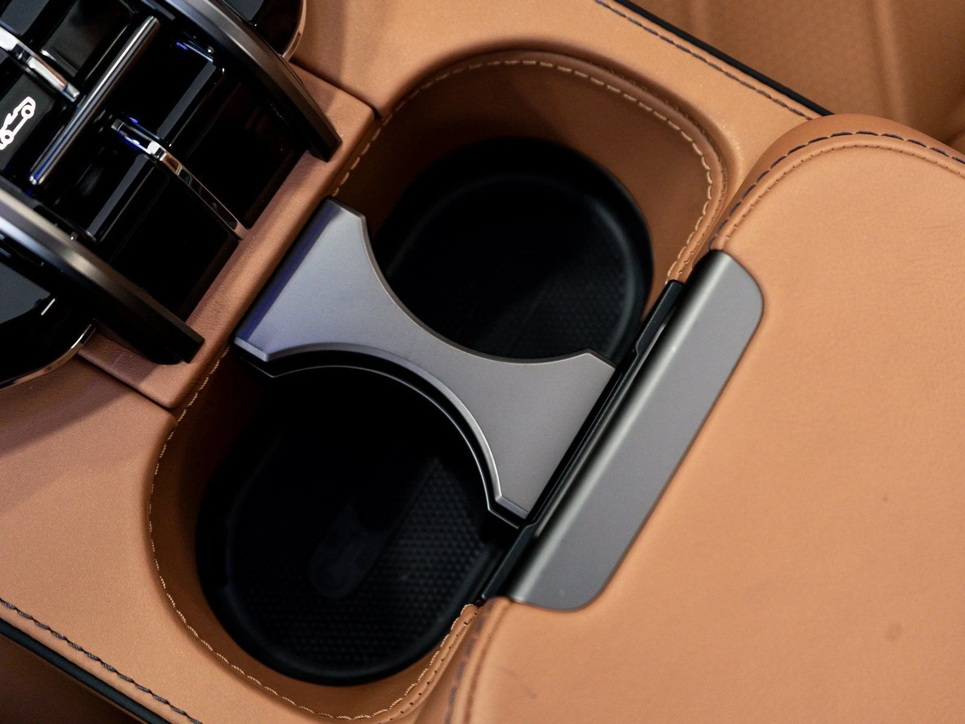 mph032_3637952995_c2435f90c774ed8c1a9d623c57b3baa1_e28694ec79