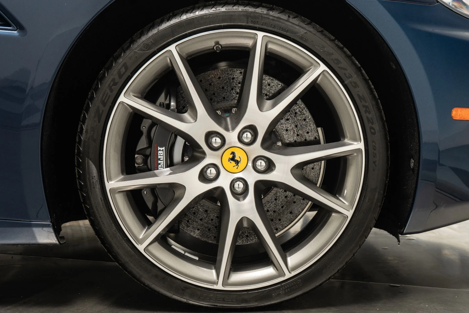 mph032_3644290235_Used_2012_Ferrari_California_1744297685_1ae46a0b04