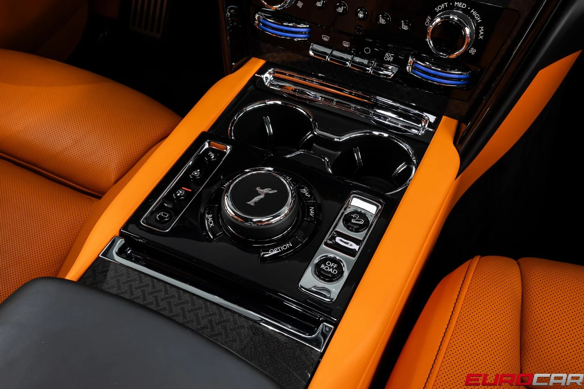 mph032_3644755400_image_33_55ed582bba