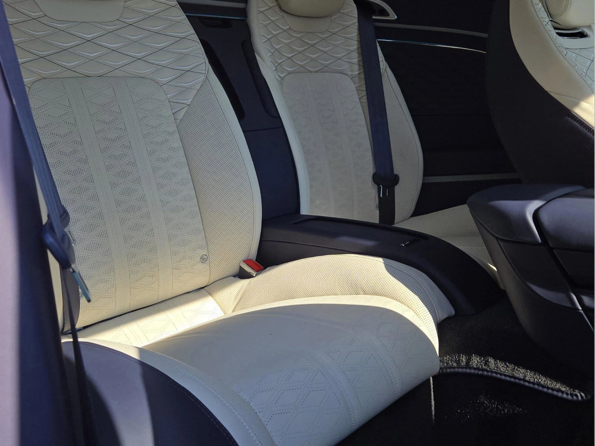 mph032_3649454041_69b6360db5dce0f7d9ac734560286a30x_27ad81acd3