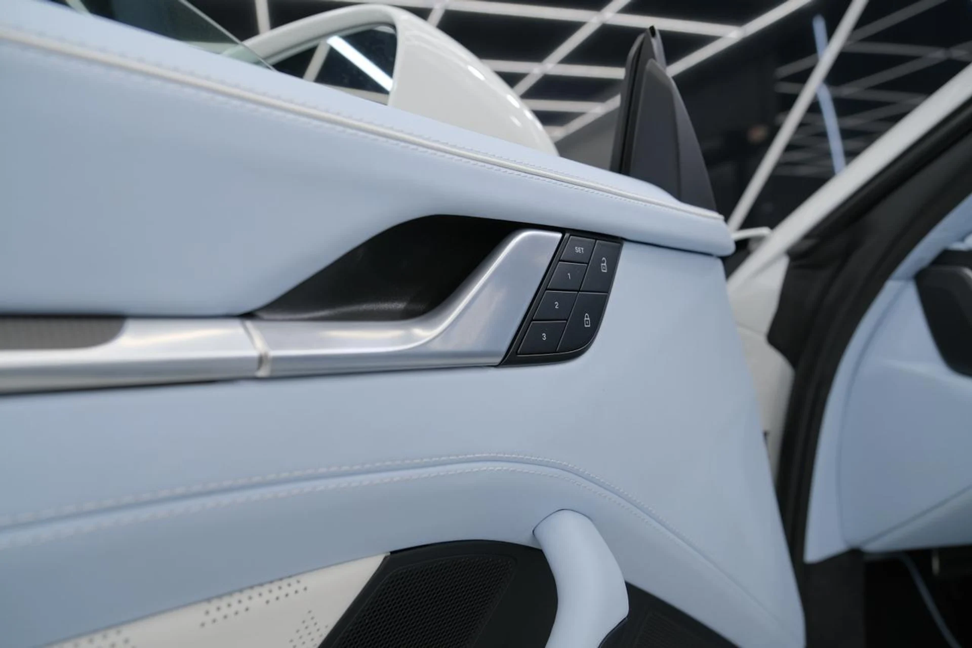 mph032_3650125441_3dda5ae4282e7ad1166dc462beb3228f_abf4099179