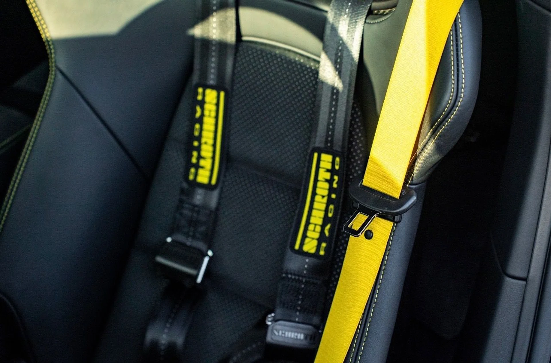 mph032_3659921321_Used_2024_Porsche_911_GT_3_1774535223_8890ad19bd