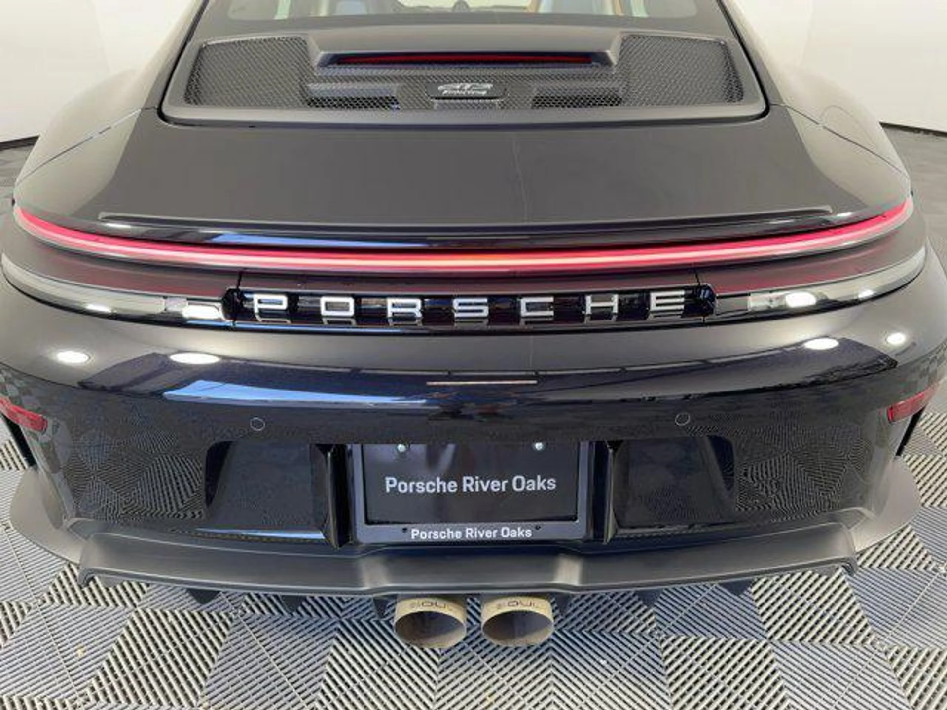 mph032_3673922645_w_QPNC_Nhjb_Ize0max_Fn_P7_J2_B_Iee_U_d09e72bd39