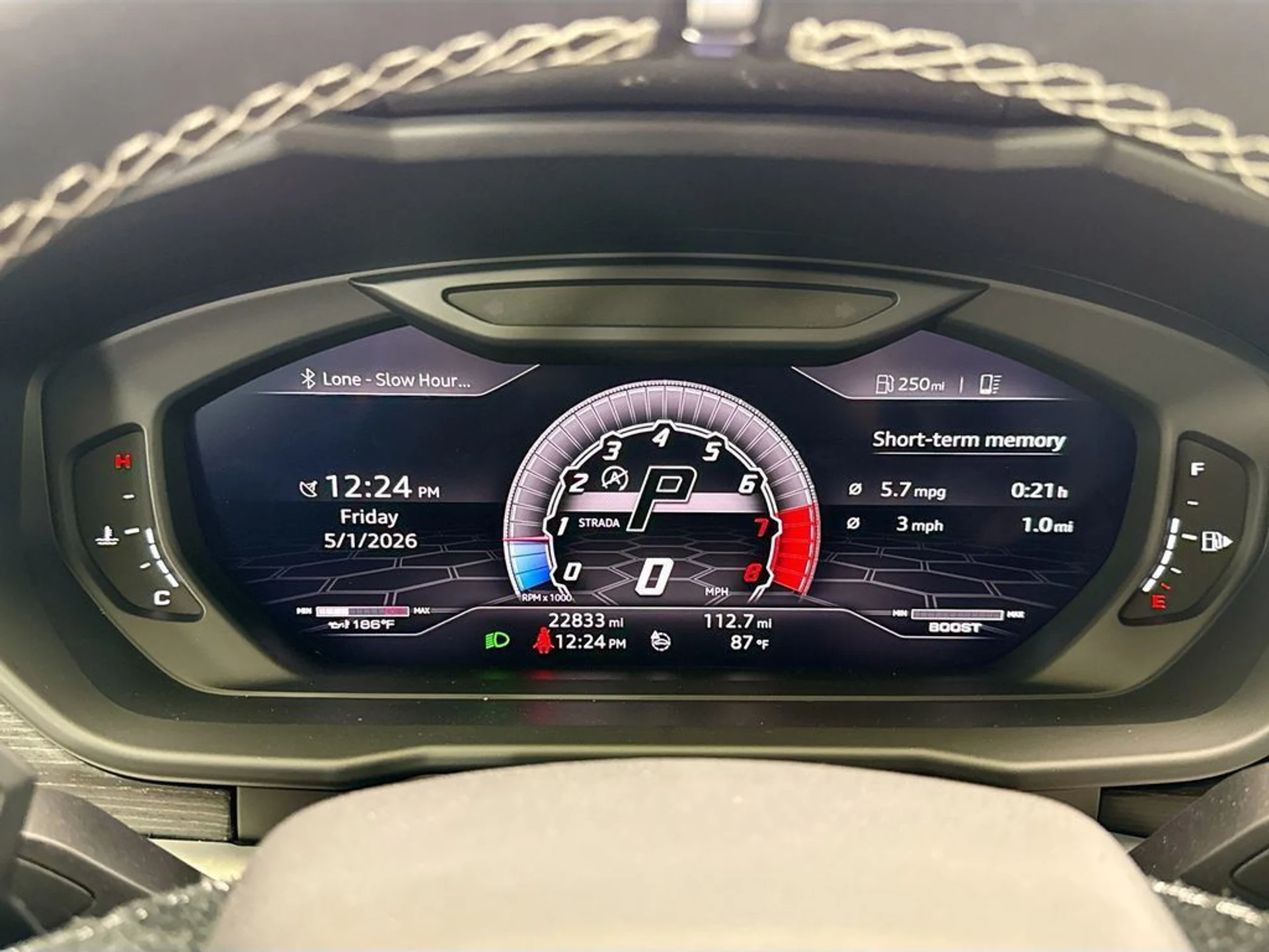 mph032_3675313235_used_2019_lamborghini_urus_awd_8119_23021211_33_1024_21f5ac190d