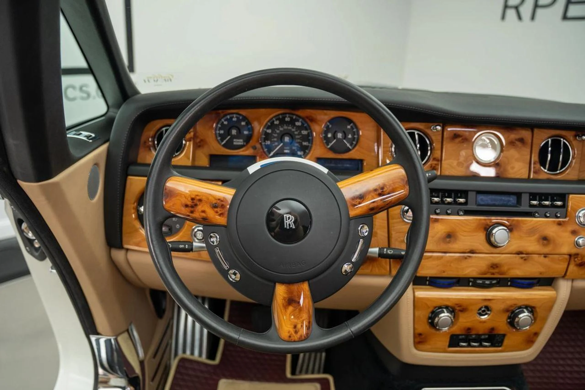 mph032_3685534823_7be445425c37f38f265d60850b014bf0_e9c0be48ce