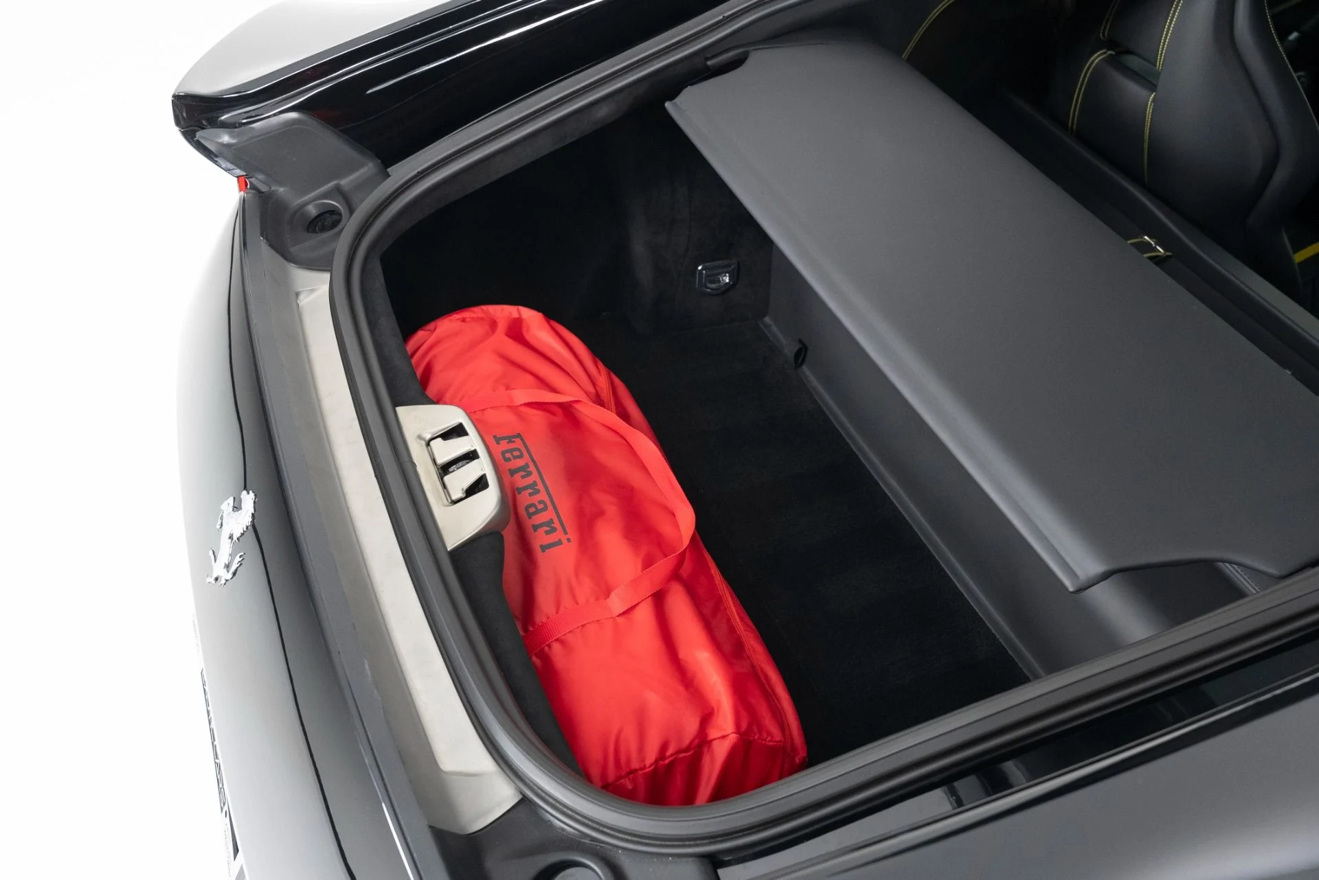 mph032_3693821962_Used_2019_Ferrari_812_Superfast_1719262613_7b1e92d7f3