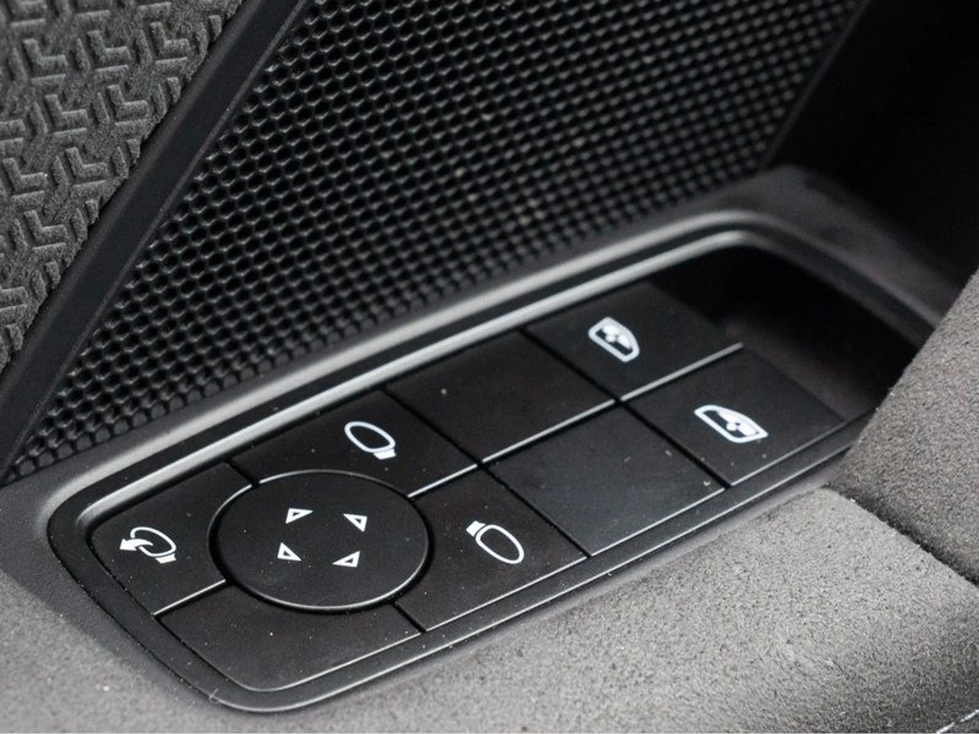 mph032_3699939294_38137584_07662_927dd0f3cd9a44ee7a16bc17d19533b0_e9df31941f