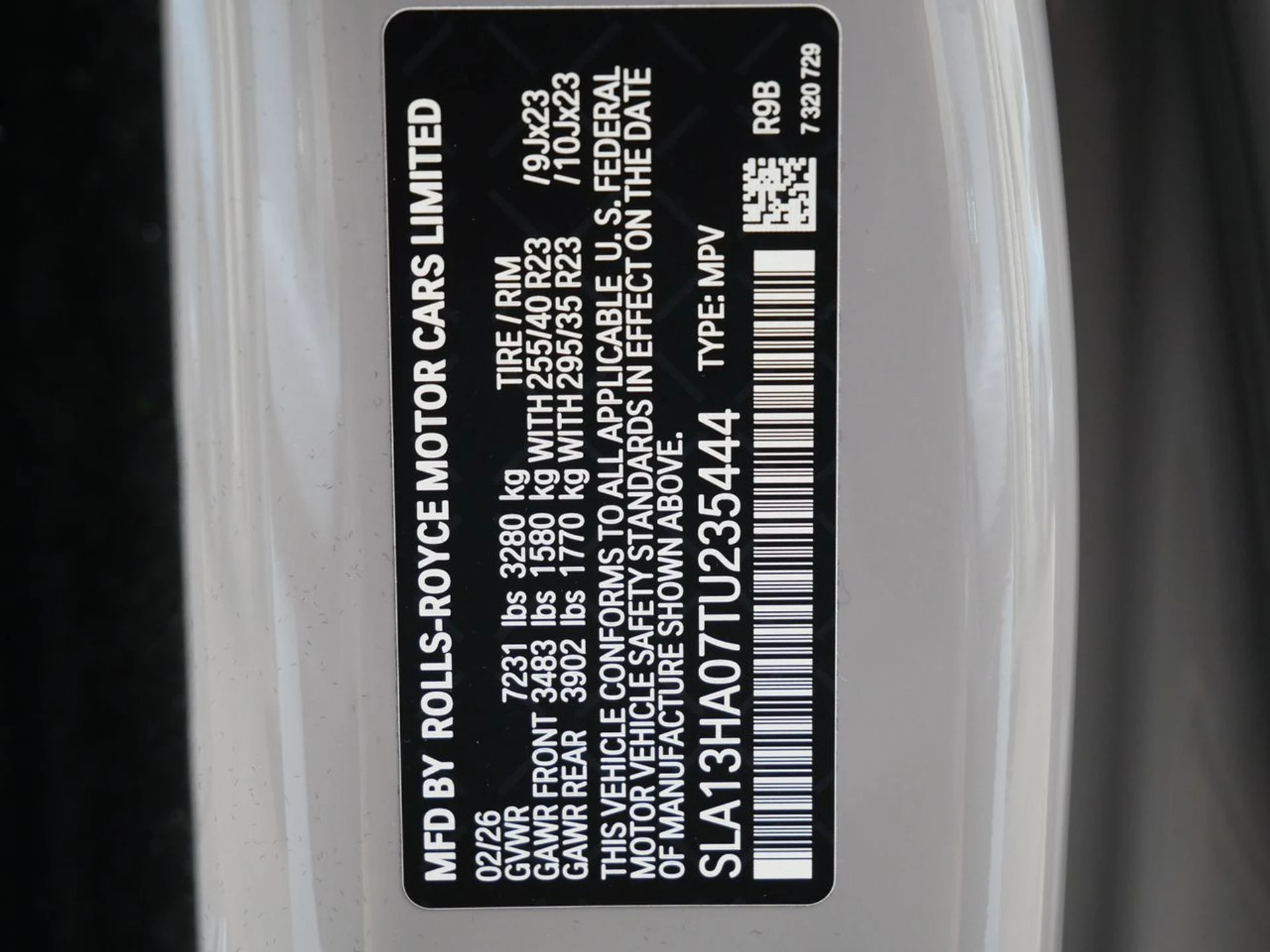 mph032_3701941636_26b7fac8e3eccb87188b7b4dbd1c8982x_40fb30210e