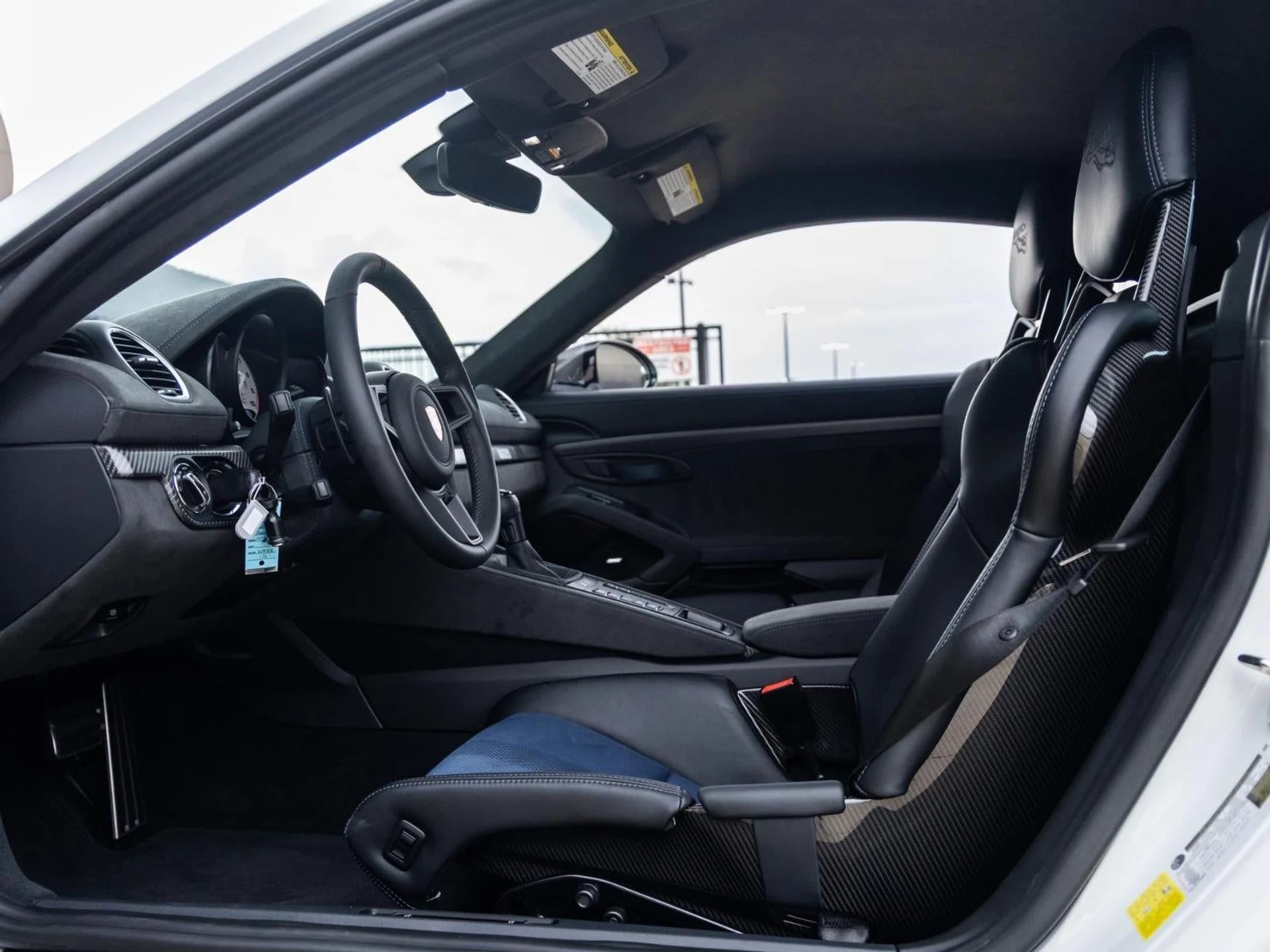 mph032_3702292238_33_5fe6c76229