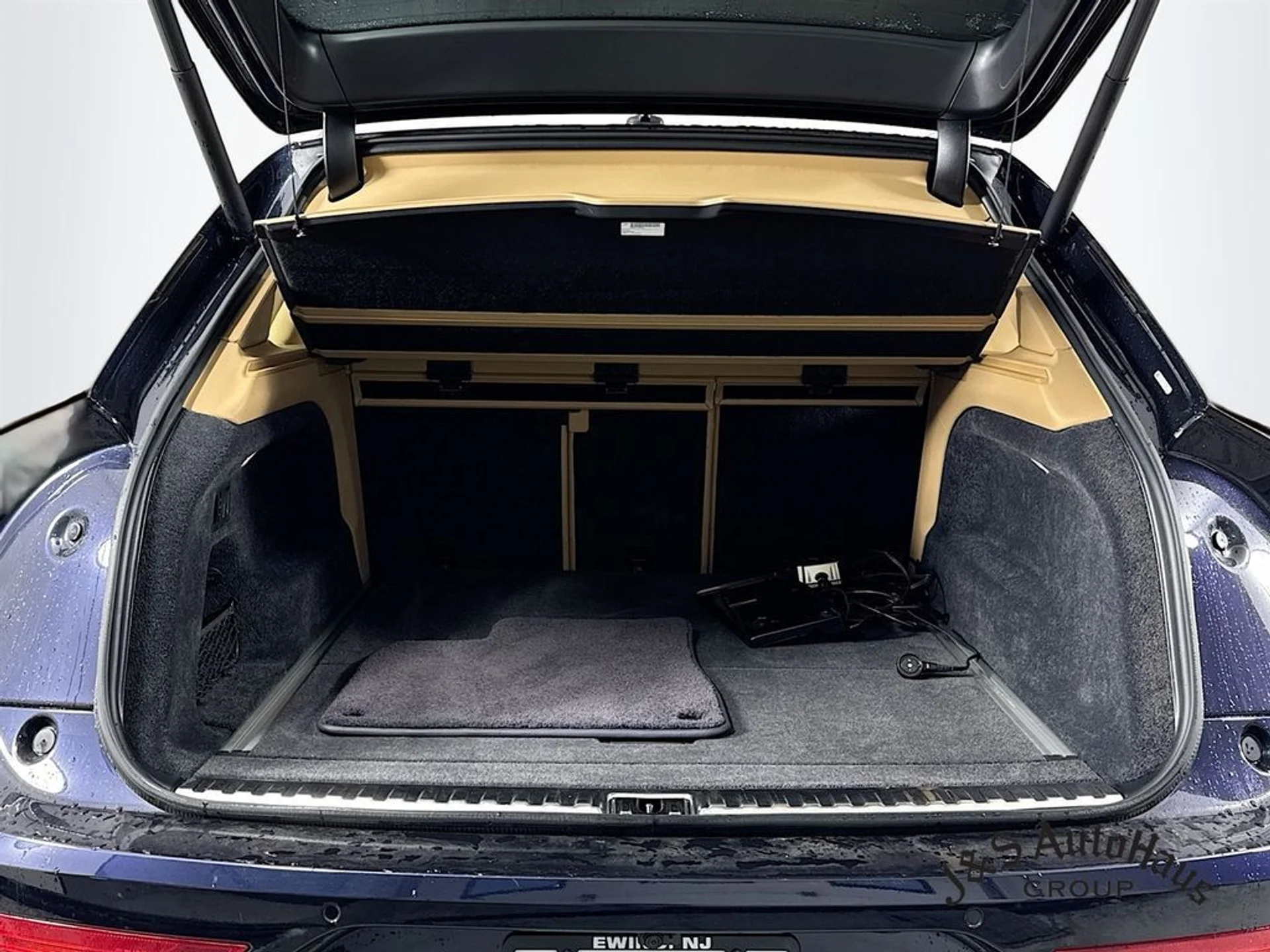 mph032_3704437623_bkqfu489s7au3mbczgkbmtud56u3_28f10dd31c