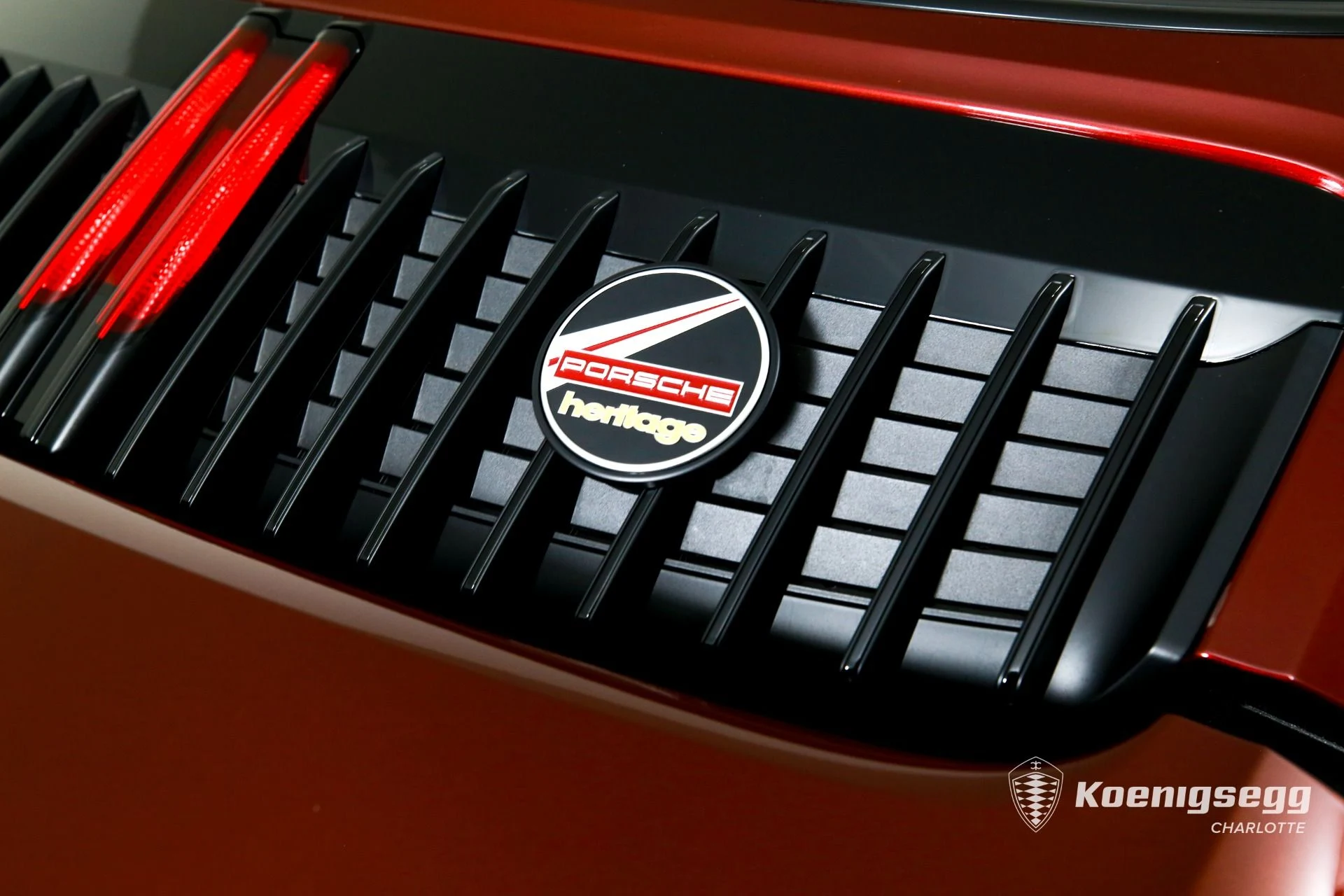 mph032_3707149288_Used_2021_Porsche_911_Targa_4_S_Heritage_Design_Edition_1761056458_387fb188be