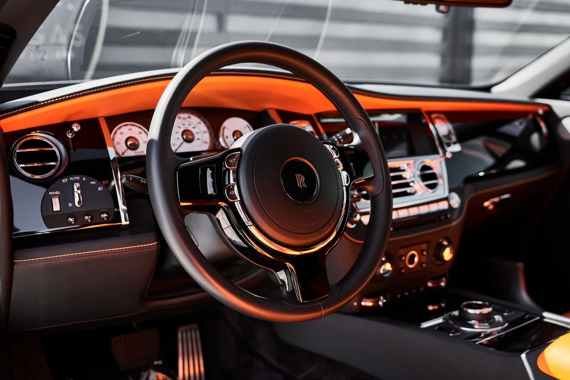 mph032_3708270935_Used_2020_Rolls_Royce_Wraith_Base_1776302607_ee1b241916