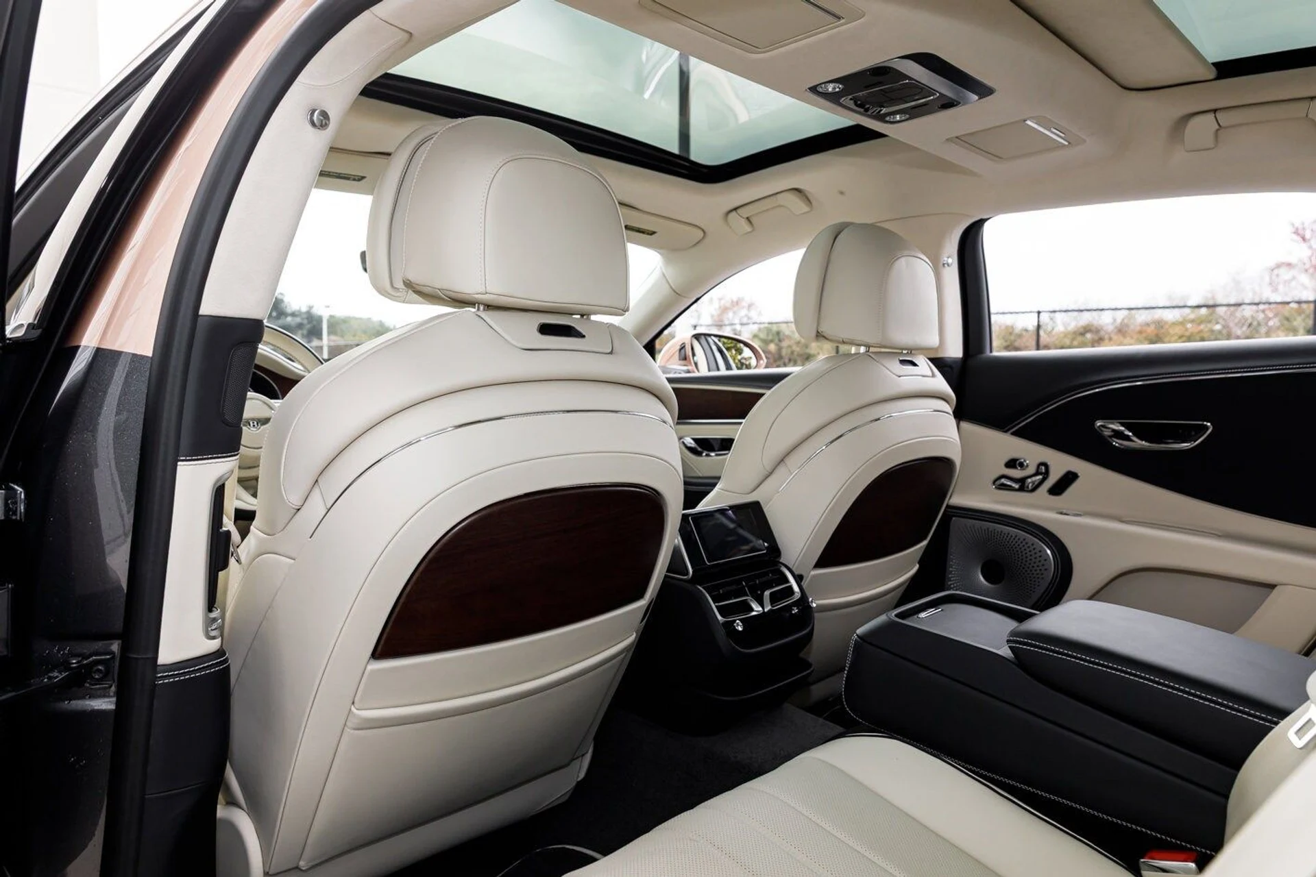 mph032_3719135077_b1f12bc4c9a69fa89cbfc9955e99e6c9x_58c3c5f37b