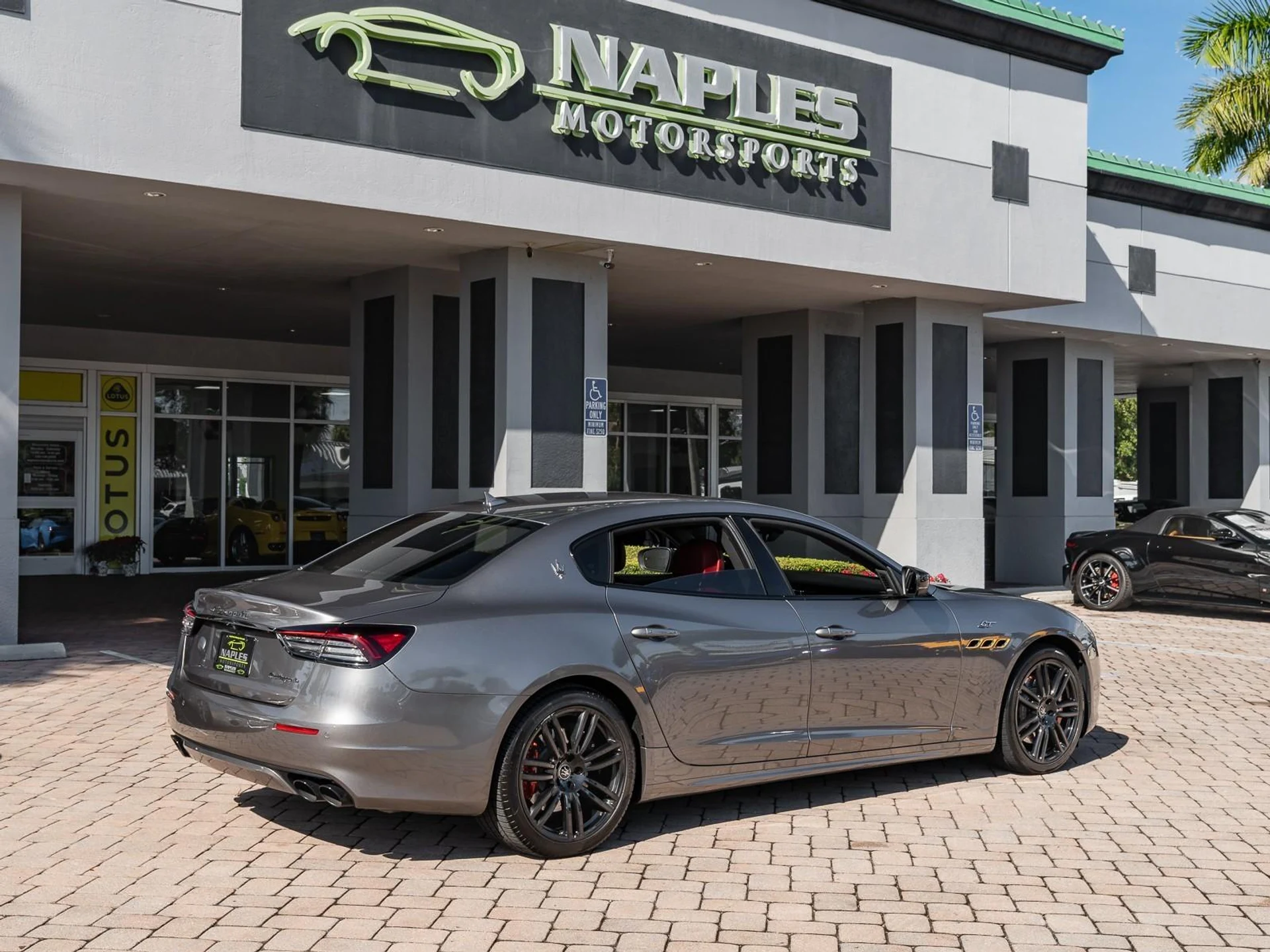 mph032_372011192_Used_2022_Maserati_Quattroporte_GT_1765231536_e1d7cab41e