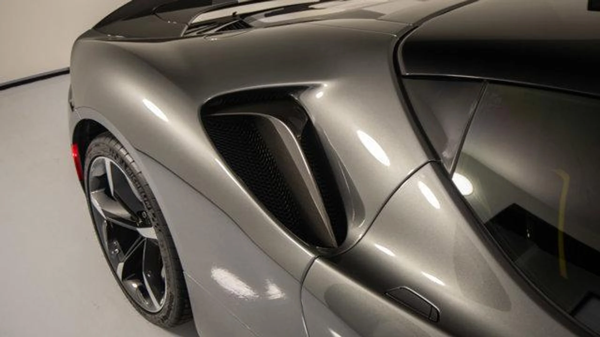 mph032_3722782972_d_Vqo6k_A4q_Egd_N_ue_K_Can_L_Ip_Fyak_29b36ccc98