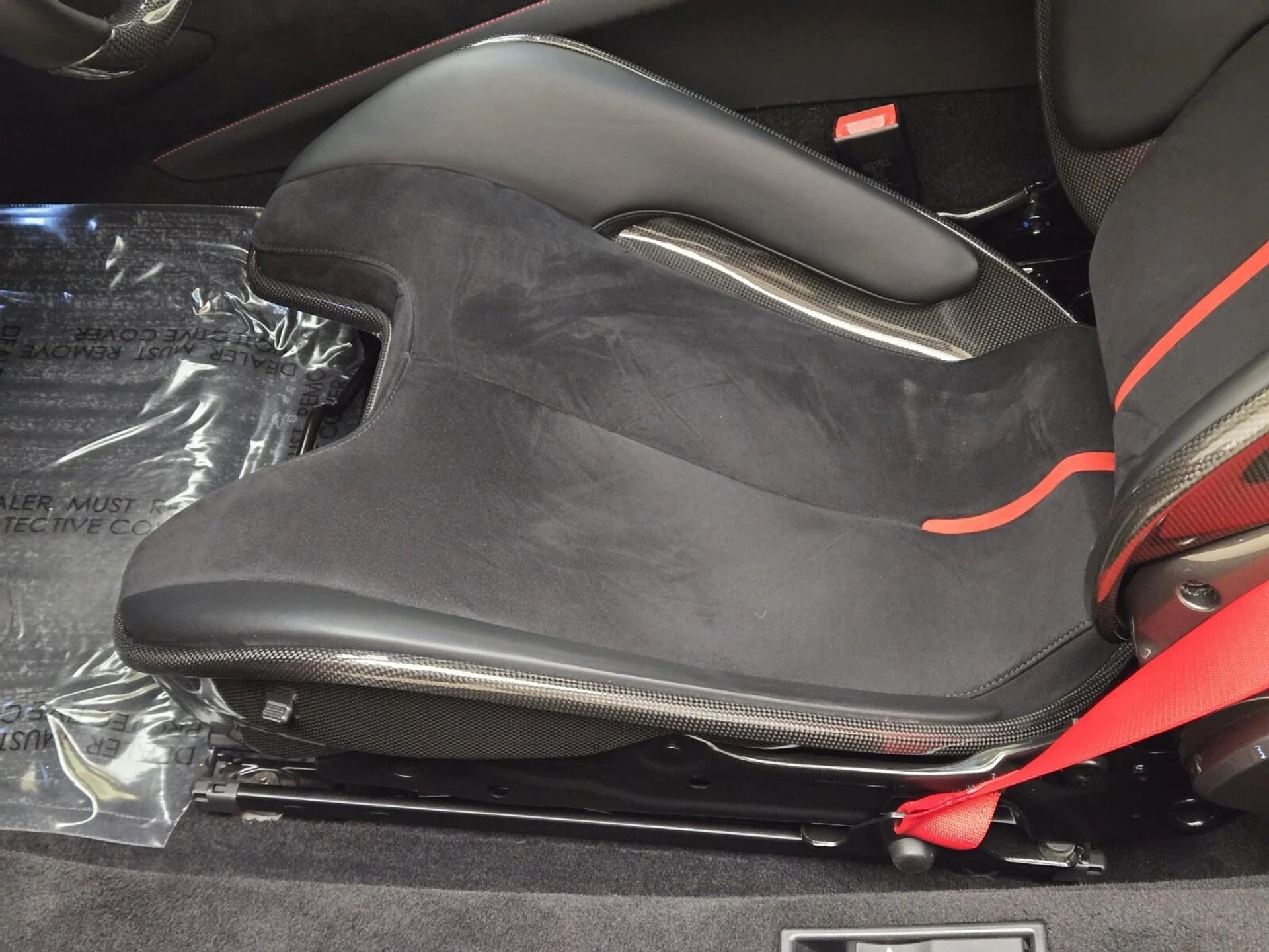 mph032_3727431844_Used_2021_Ferrari_SF_90_Stradale_1762500931_40375c9a41