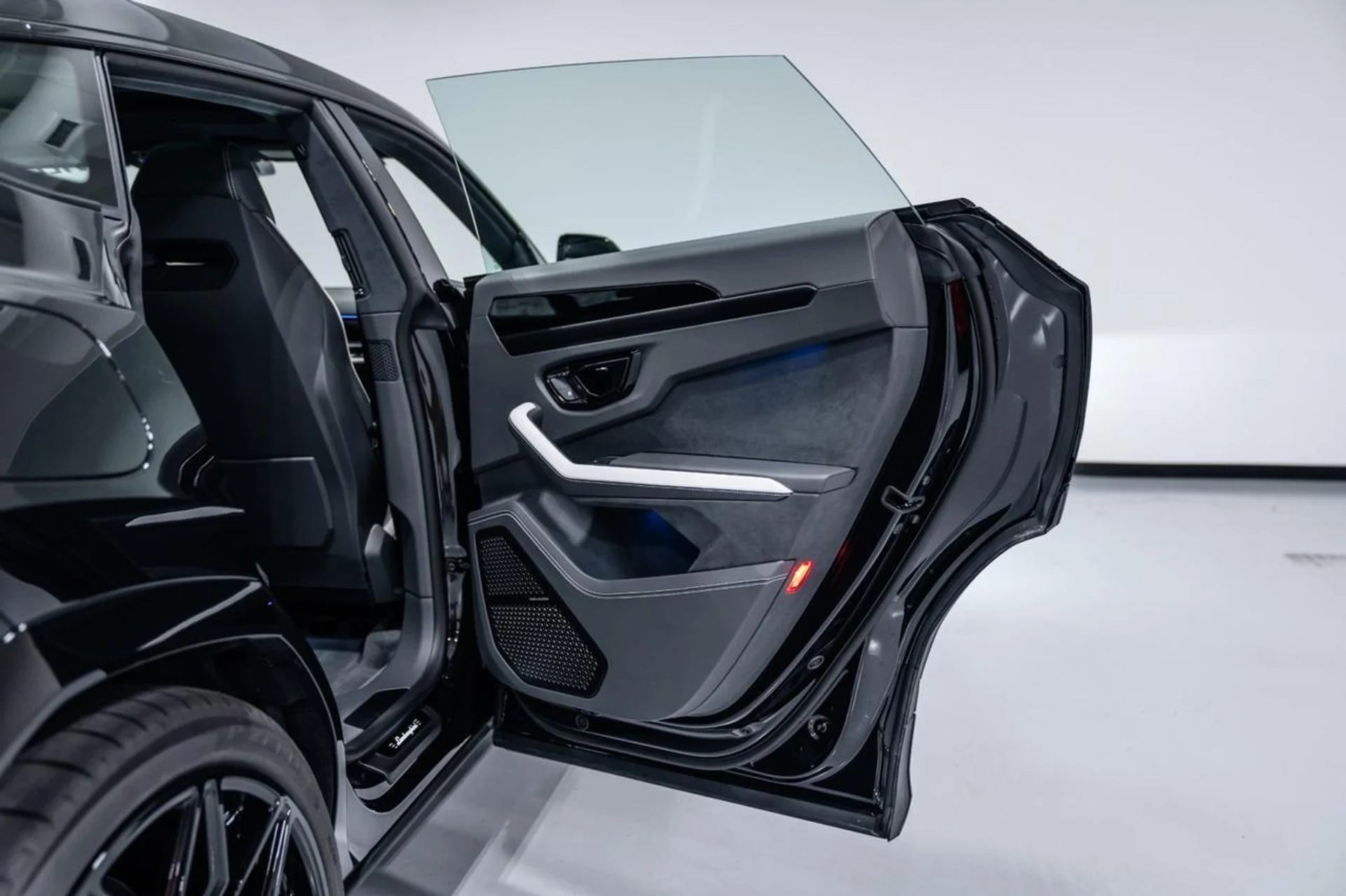 mph032_3729952434_bf926a7a17be31e00935868e3e139c0b_0d2925f05e