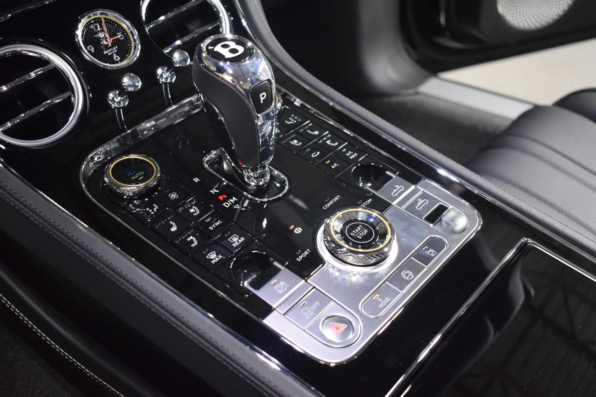 mph032_3730147190_1639ae7b090d19d52c24559226c8ce7bx_2a8b450c5c