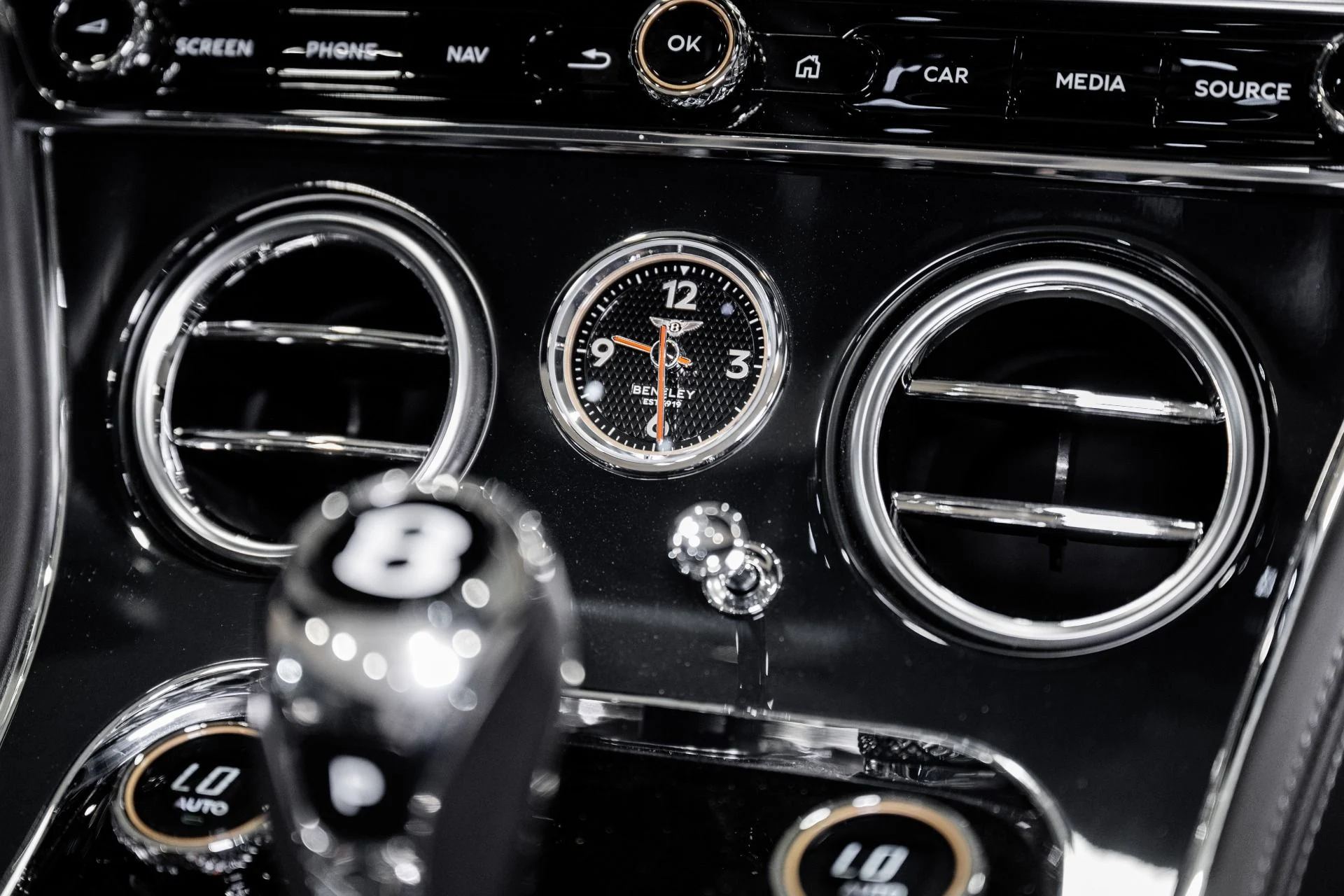 mph032_3732325690_Used_2022_Bentley_Continental_GTC_1776402771_e6e6372d62