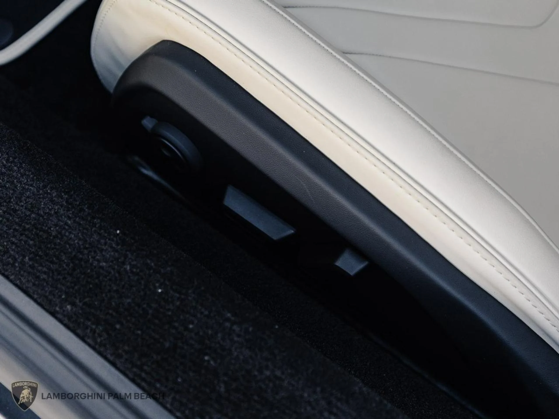 mph032_3734492308_c4ba3670d735faa10a863d4df0e87d40_b965bb140e