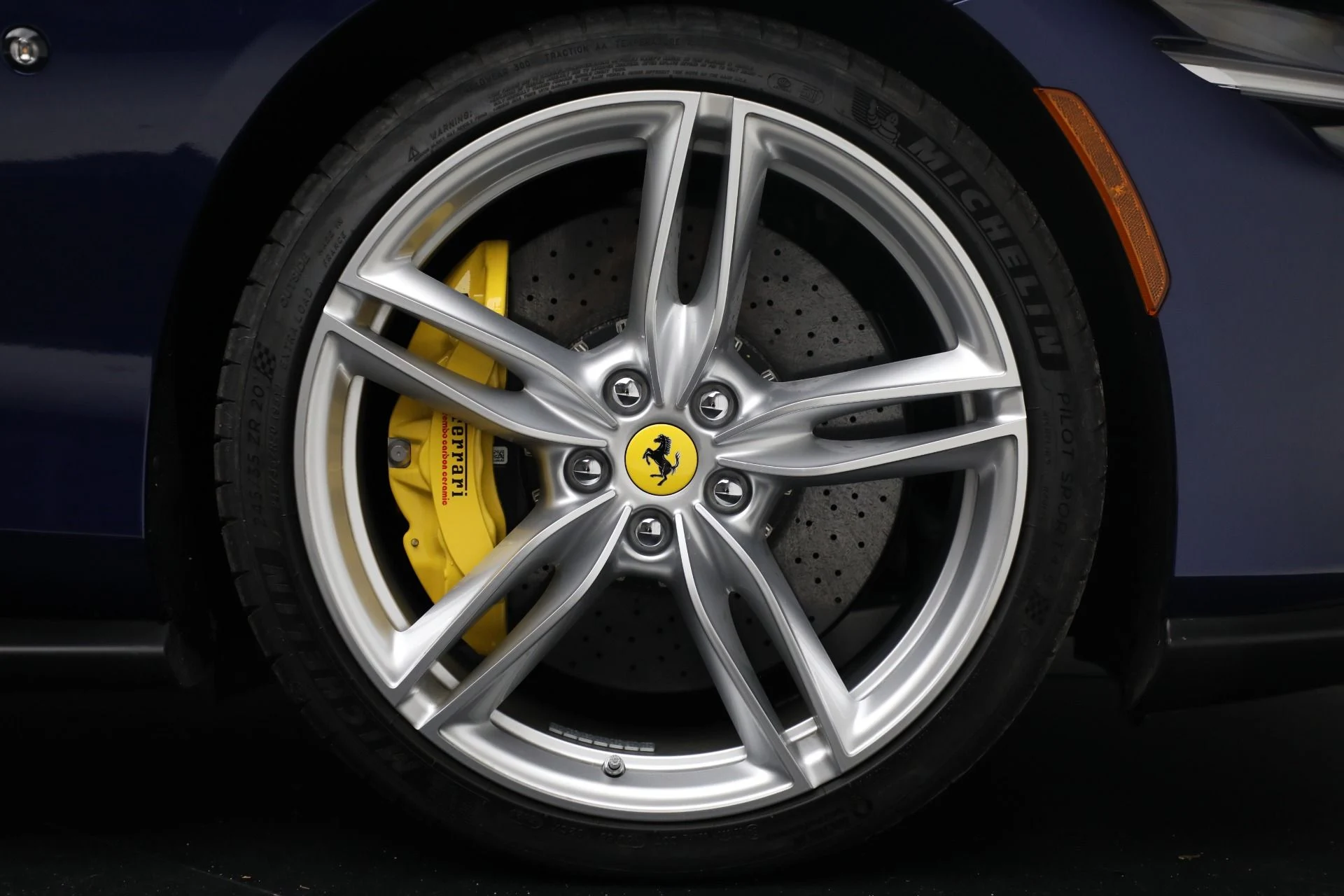 mph032_373528388_Used_2025_Ferrari_Roma_Spider_1761945152_f5a7374bdd