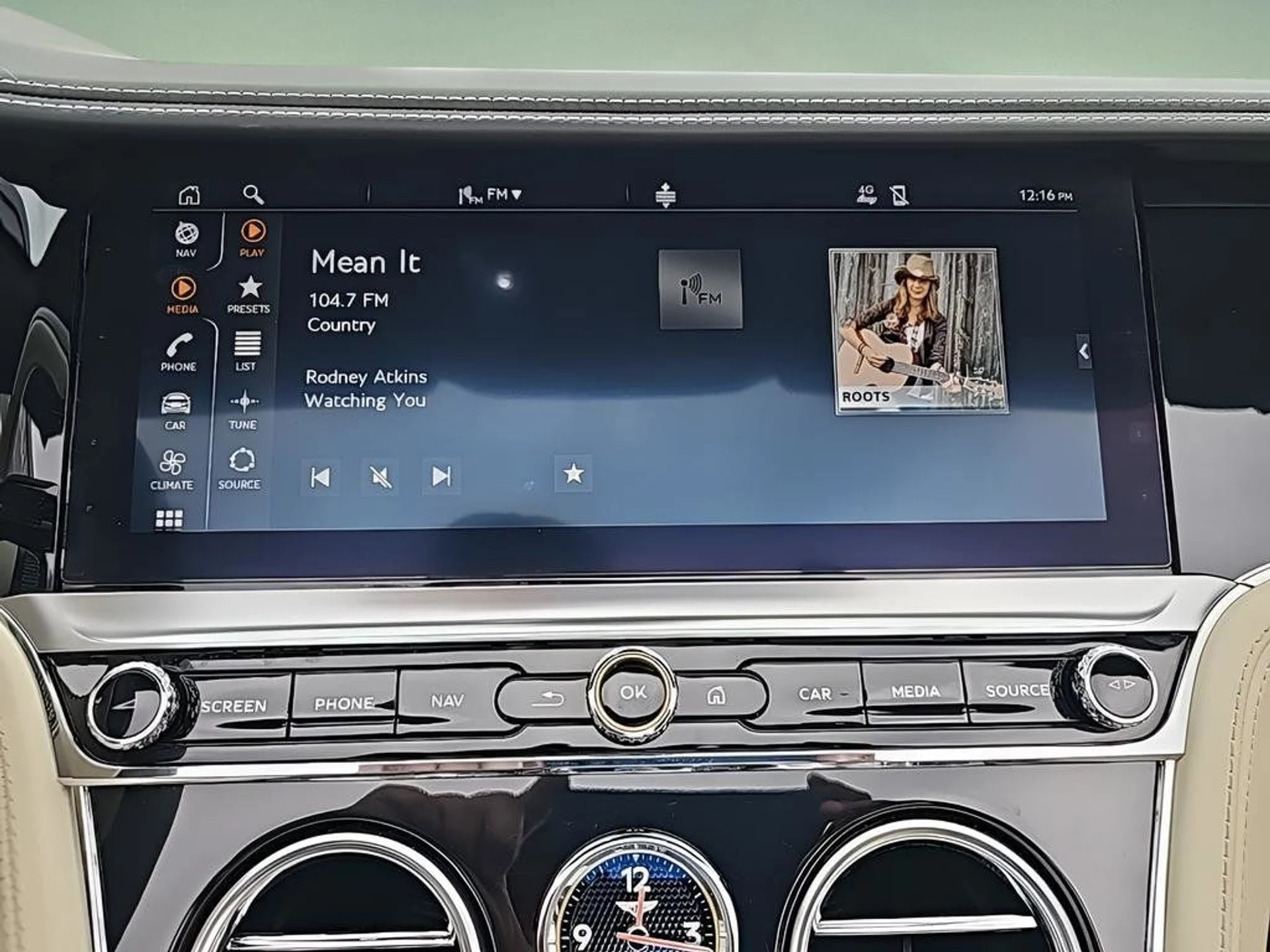 mph032_3735314833_3144a3d9a4464b578896e2106466b4ad_ffb8de47db