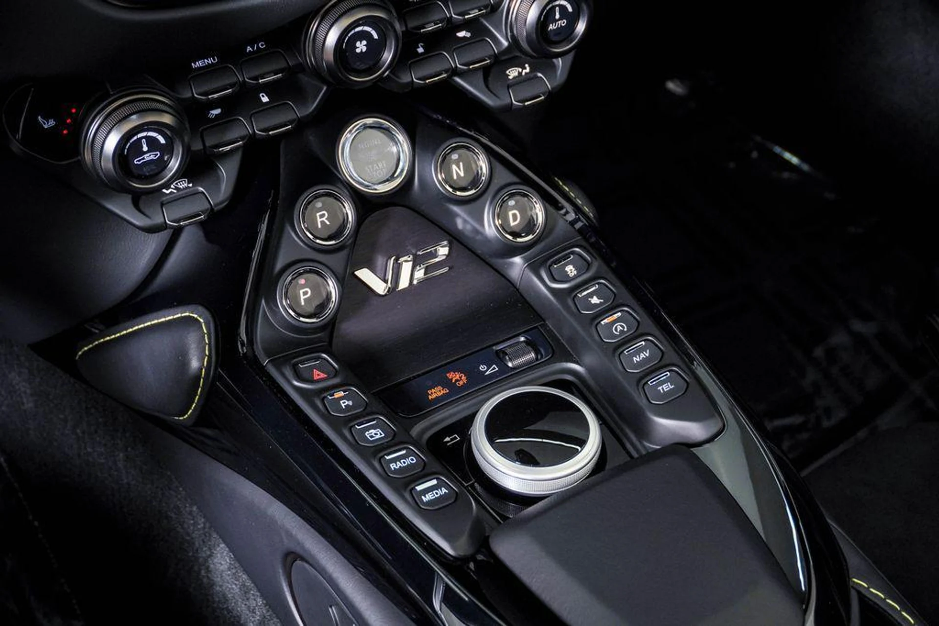 mph032_3747614732_N_Dflsd_Hy_W_Yc5d_J_Bw_Bb_Y_Hw_Ifqy0_I_5215855238