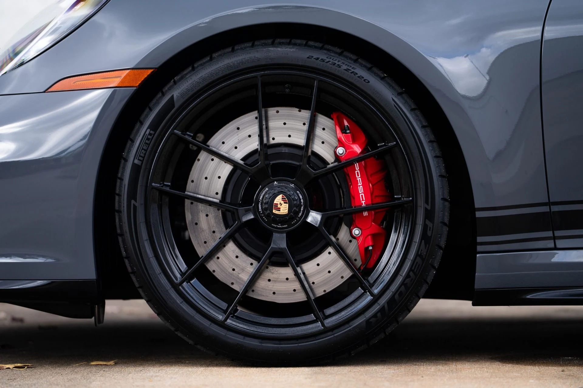 mph032_3756015045_Used_2025_Porsche_911_Carrera_4_GTS_1766512574_181a8f26b0