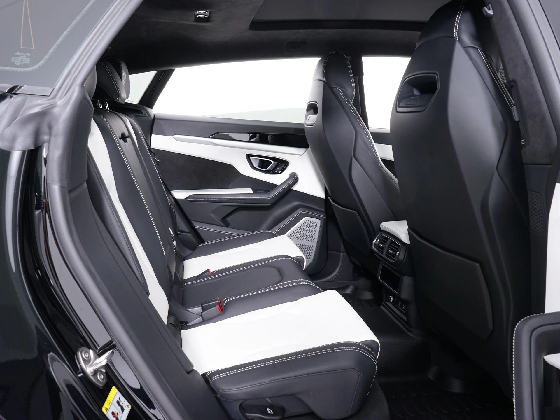 mph032_3756553277_636409bb7ac14aa1d8f3ec901af1121dx_cd99469b16