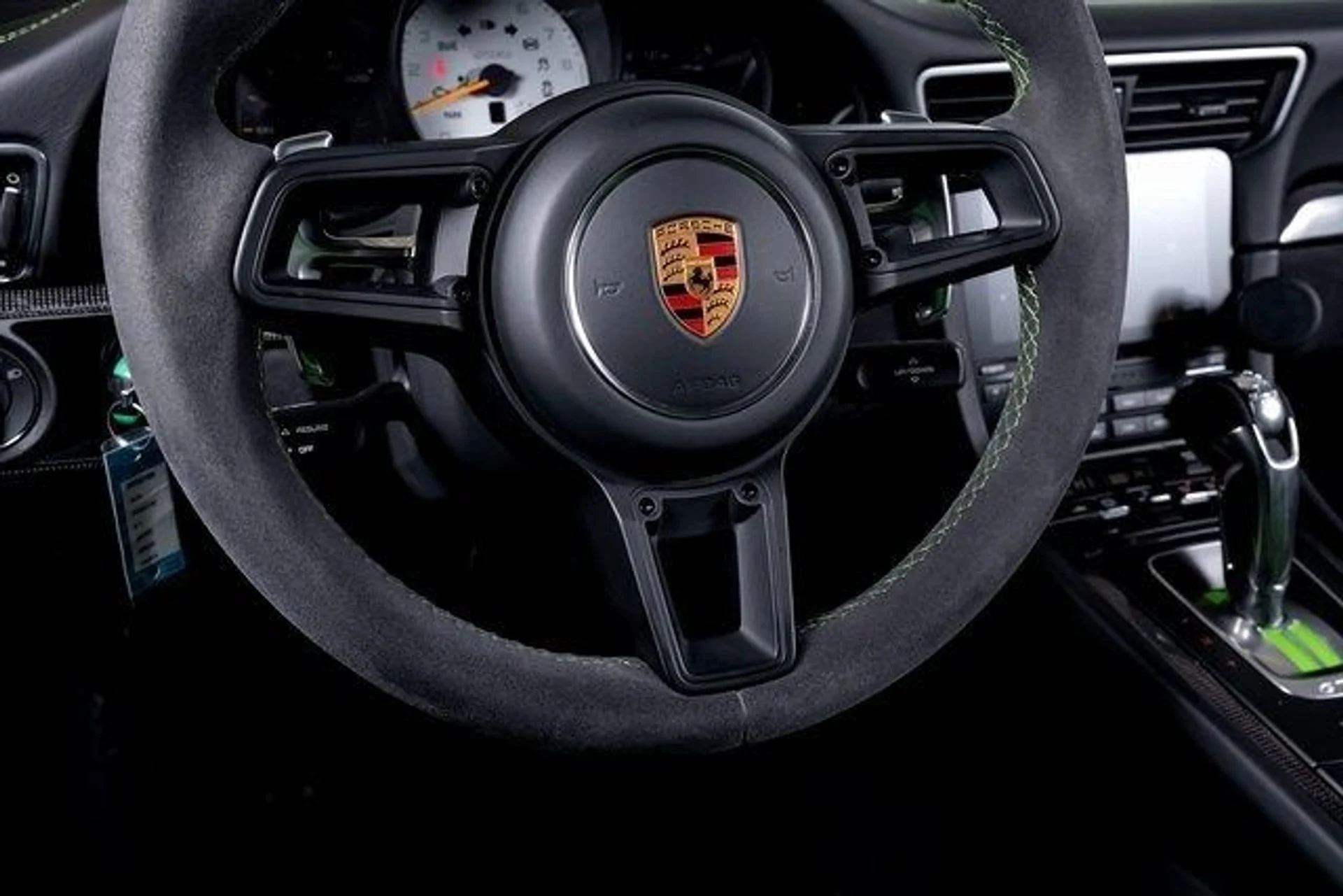 mph032_3756928037_6518be1ad5efb0eed22faf0cb4a7af70x_26919a53a0