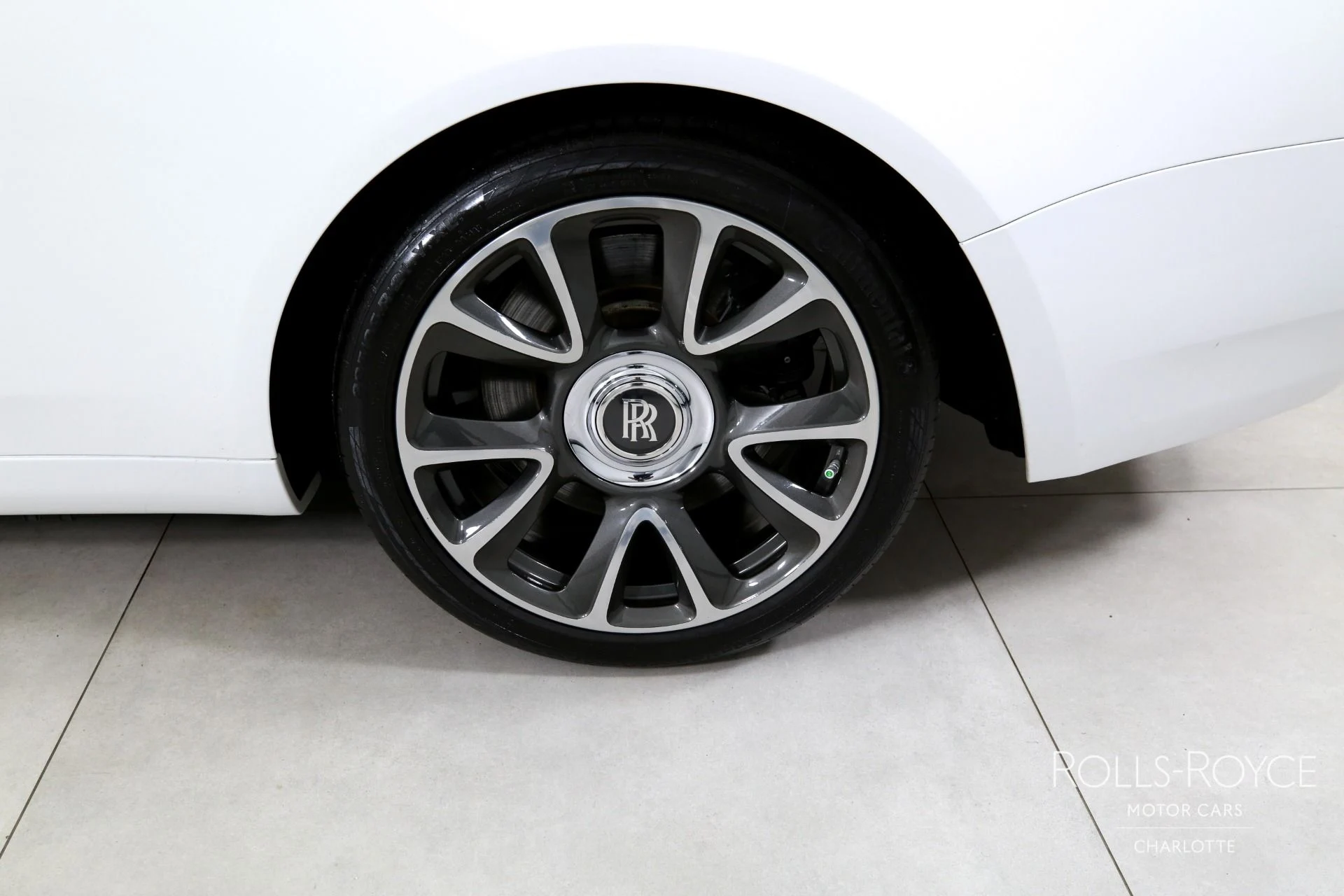 mph032_3761905963_Used_2020_Rolls_Royce_Wraith_1789146647_7155d19935