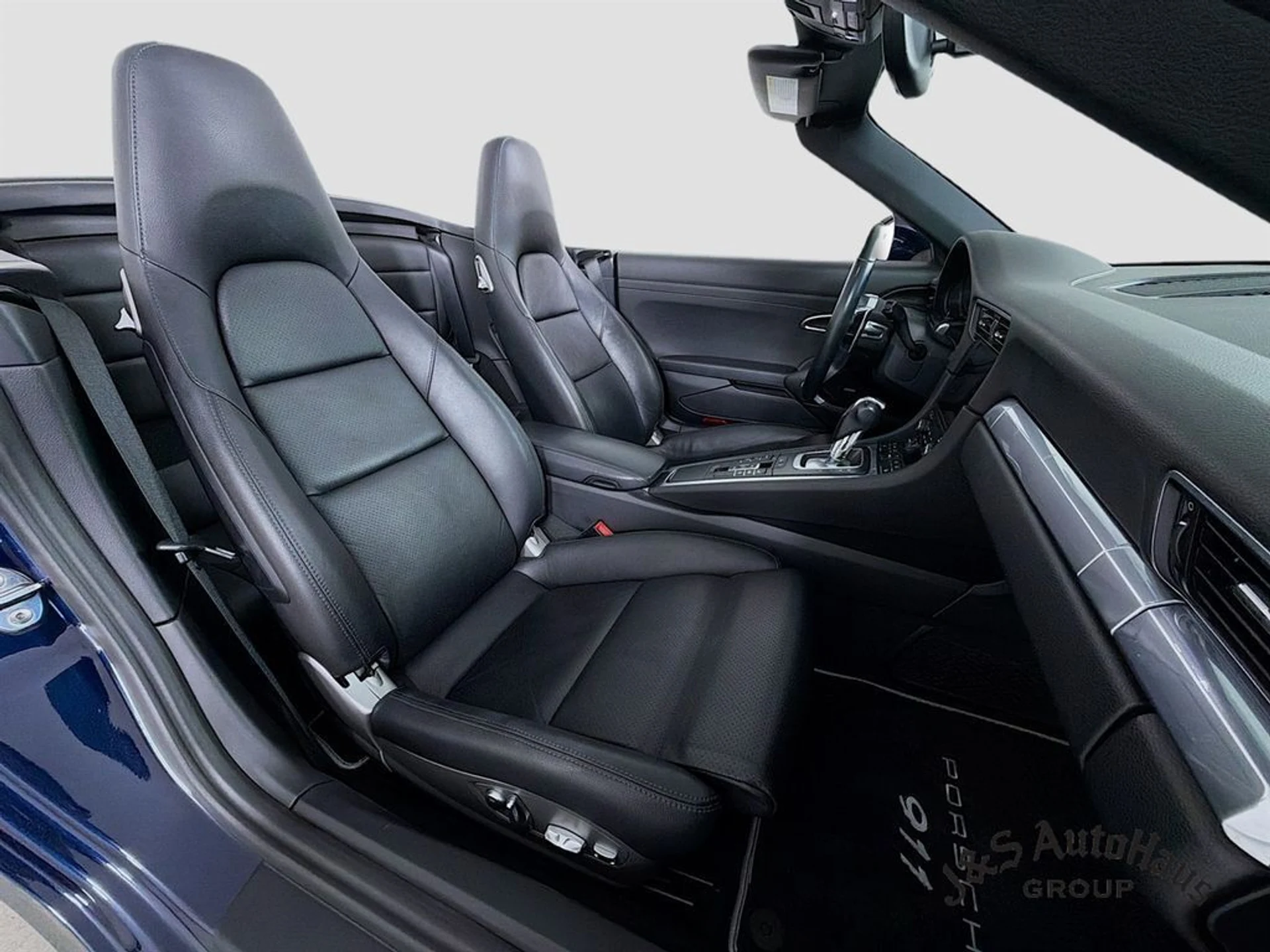 mph032_3769525924_s0ojtg7fxlvvghy9lkk33p885a0t_b1d442cc3c