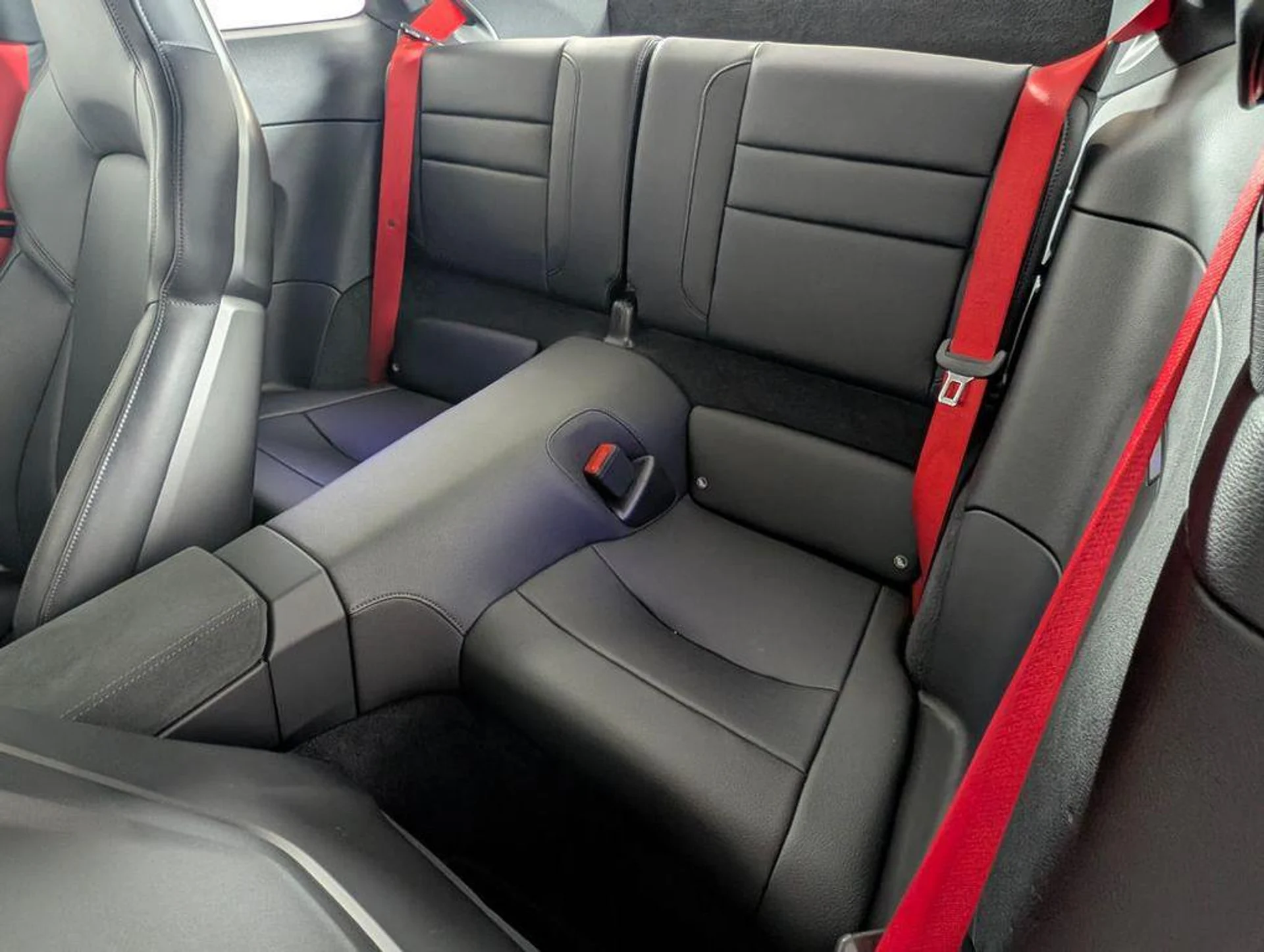 mph032_377523895_r_K_RR_2_Ppk1m_A7q_EZ_Zd1_AS_Sk19c_af0dfd1c4a