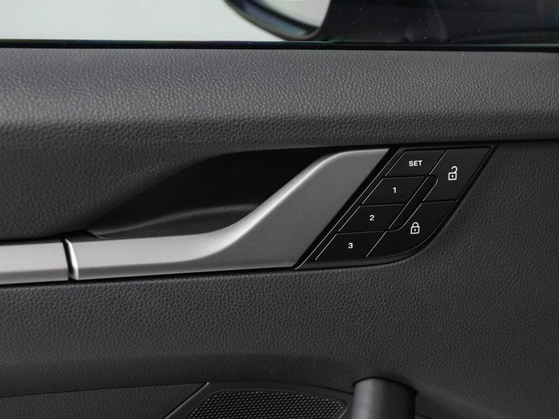 mph032_3782070217_8e566b3814d80574e4fcda0d3ec11cb7x_43f529bab5