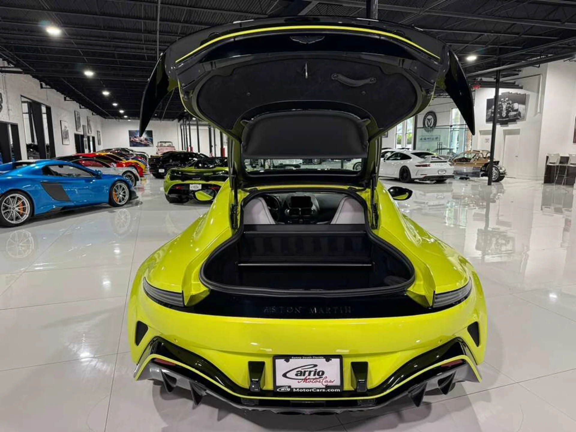 mph032_3792082360_5903fb6cf9c4c1c1eaa36d58fa2d417b_611291813f