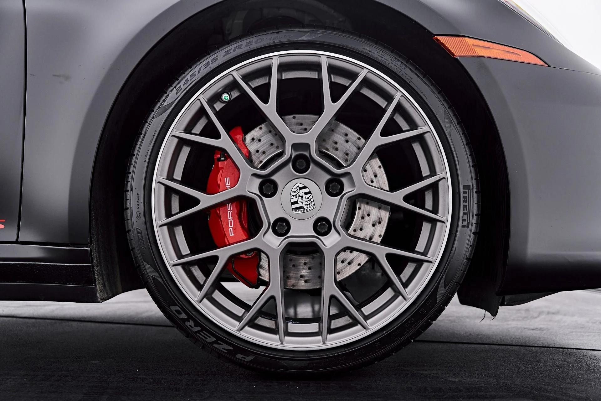 mph032_3793183650_Used_2021_Porsche_911_Targa_4_S_1786672013_5692bad944