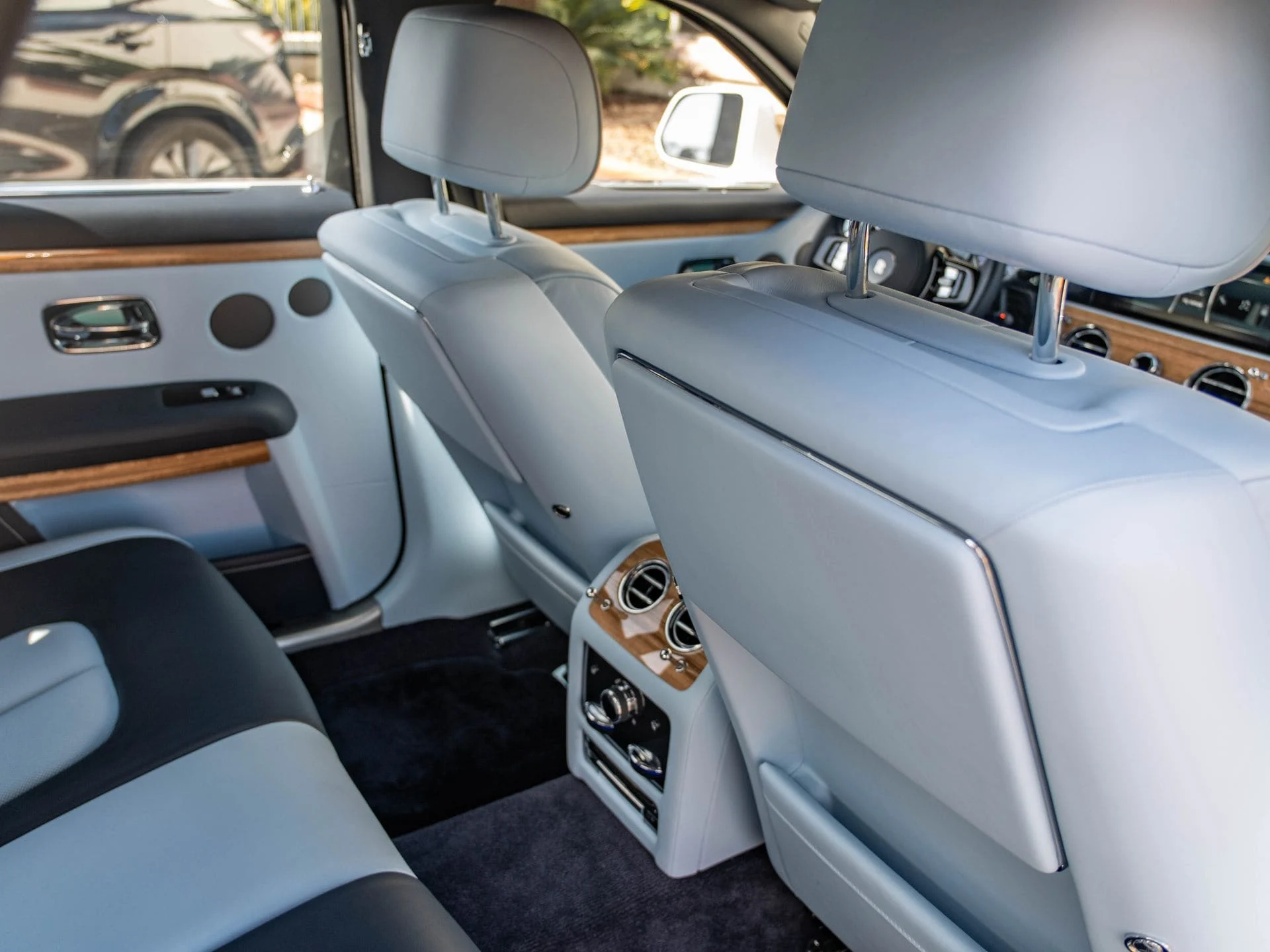 mph032_3798532267_fe584af6387376a326830408052c996ex_661f75a192