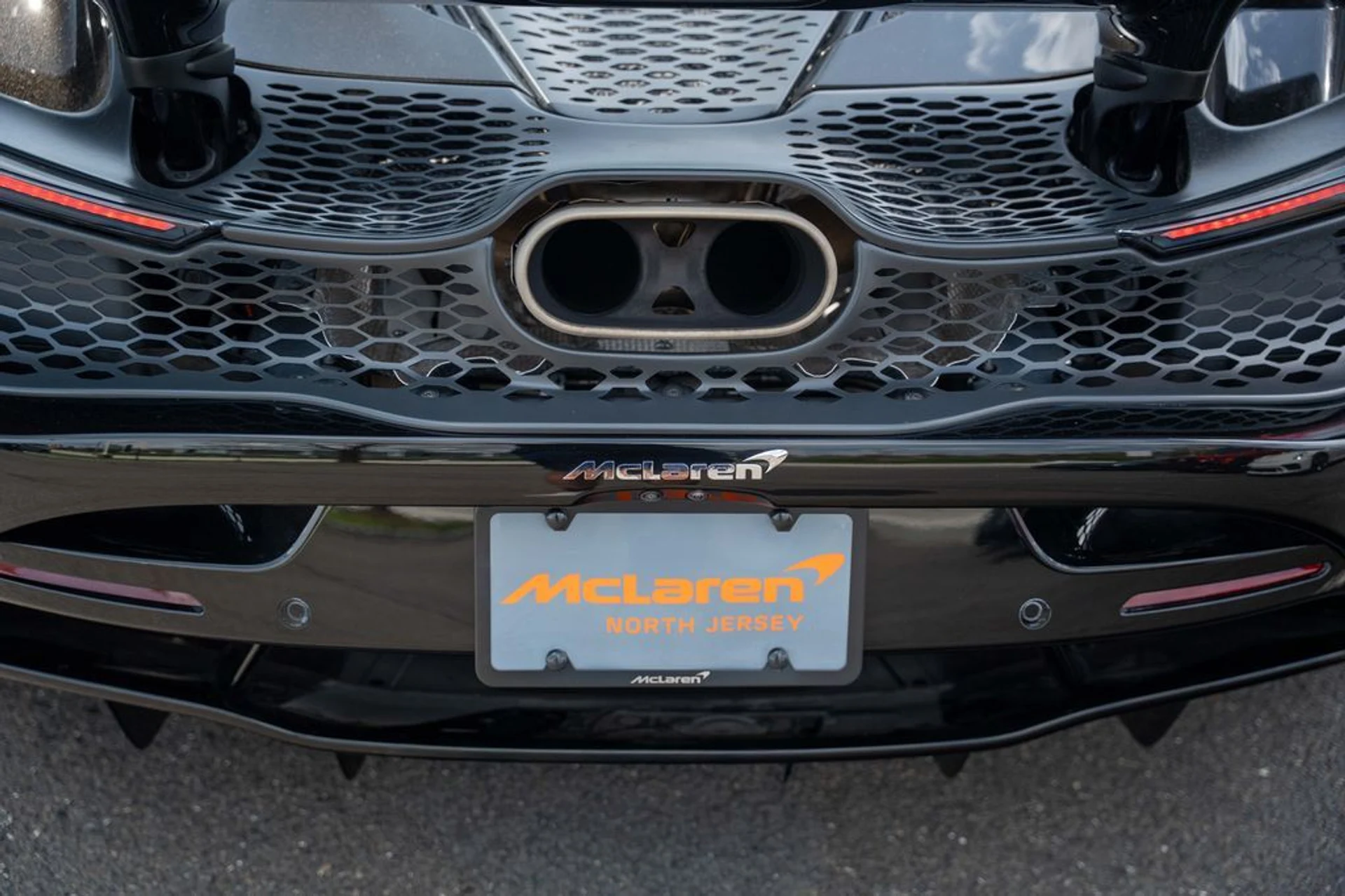 mph032_3820548595_6eaeee13_0e8e_49c9_acb9_aff6e21eaee4_2204335051