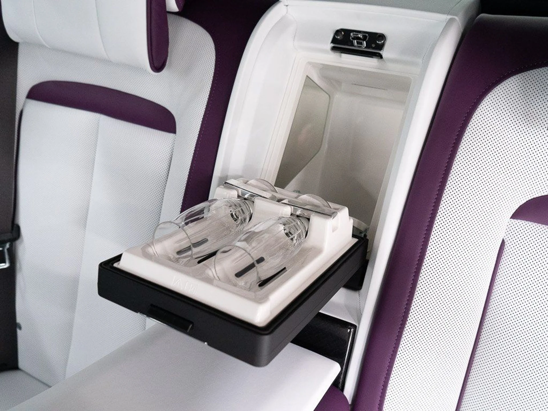 mph032_3830458908_bcddc14f9fdb495c370784111adf0d18_66a06f7981