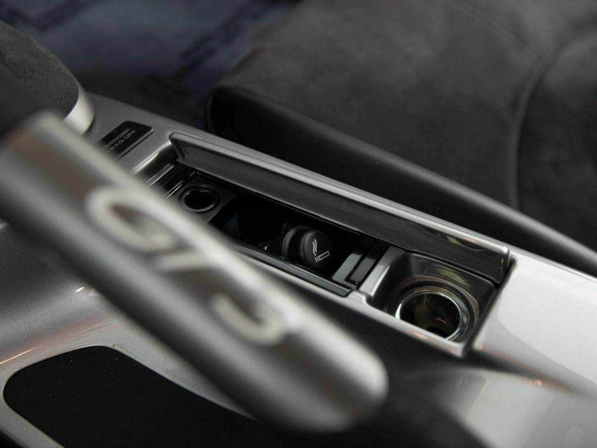 mph032_3831076369_83c6_WIM_3_Uw_Dxp5_Tf2_D2_Z_An_Fav8s_fddb1cdc50