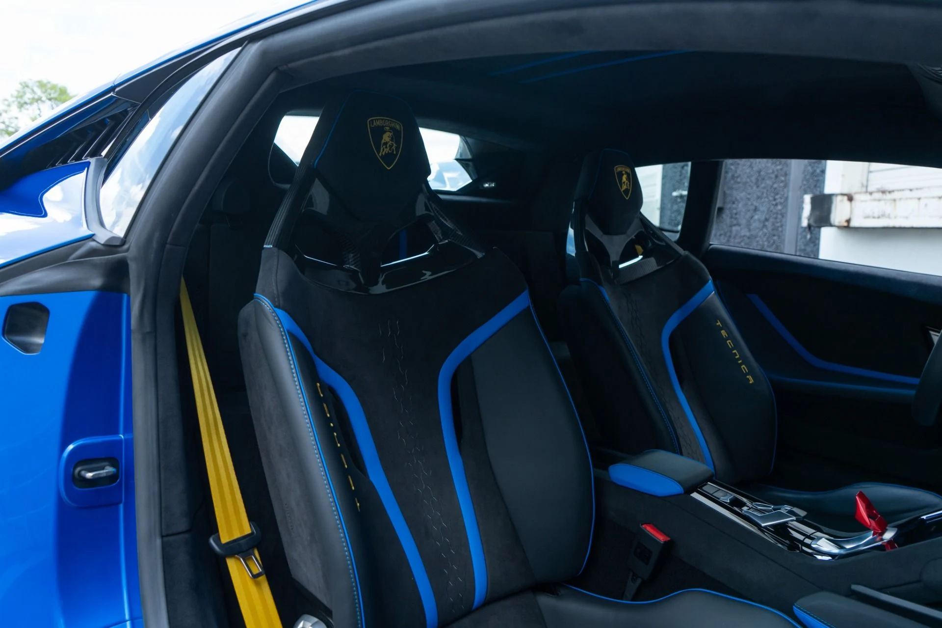 mph032_3835478794_Used_2023_Lamborghini_Huracan_Tecnica_1790706861_0e4f2f8e90