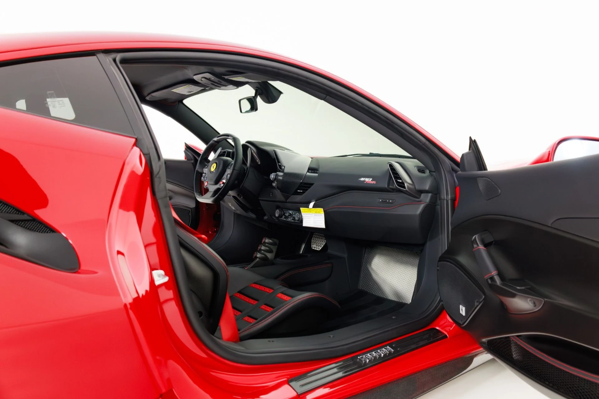 mph032_3846976962_Used_2019_Ferrari_488_Pista_1780072971_51a93df8e9